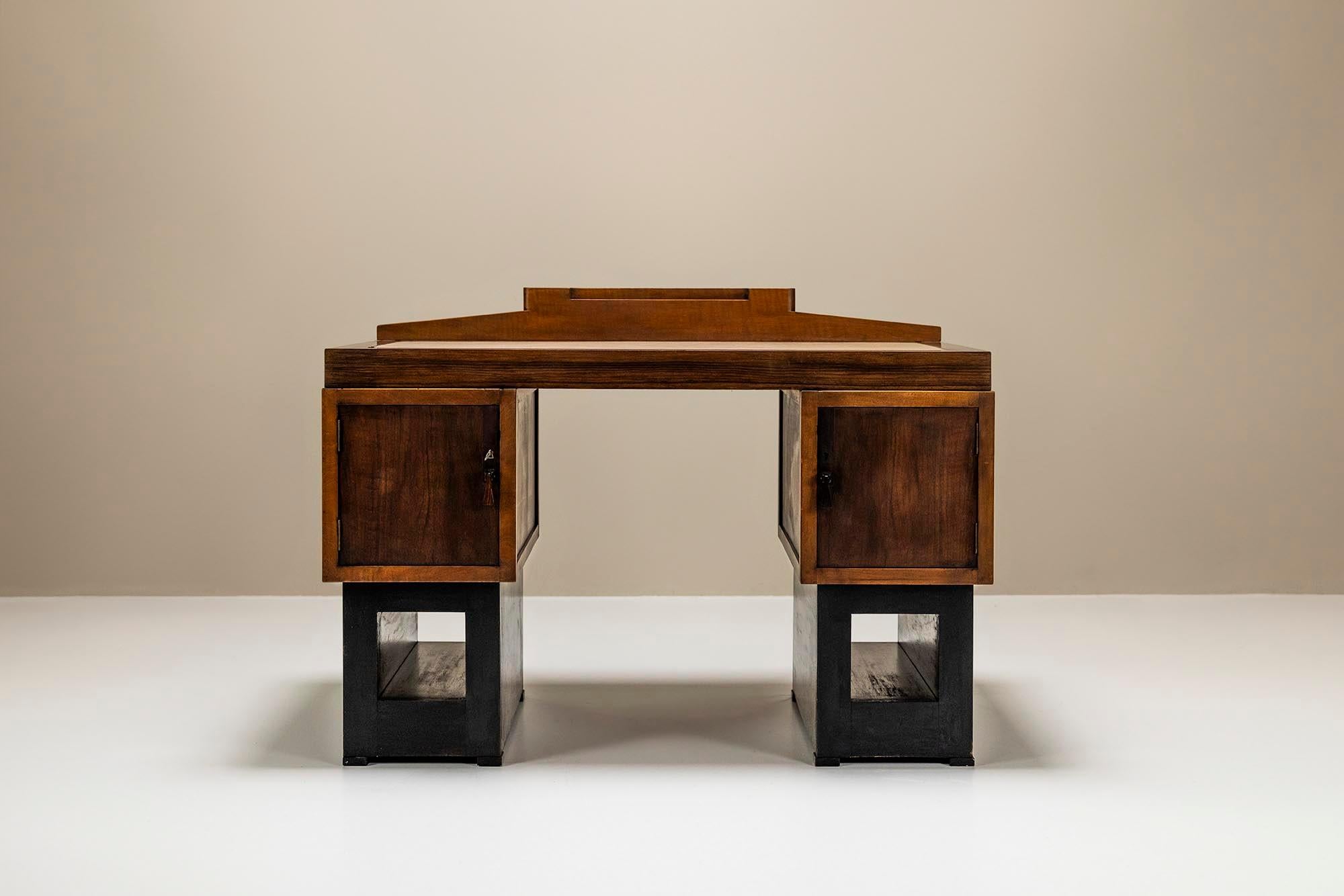 Dutch Amsterdam School Cubist Desk by Anton Hamaker for 't Woonhuys, 1930s For Sale