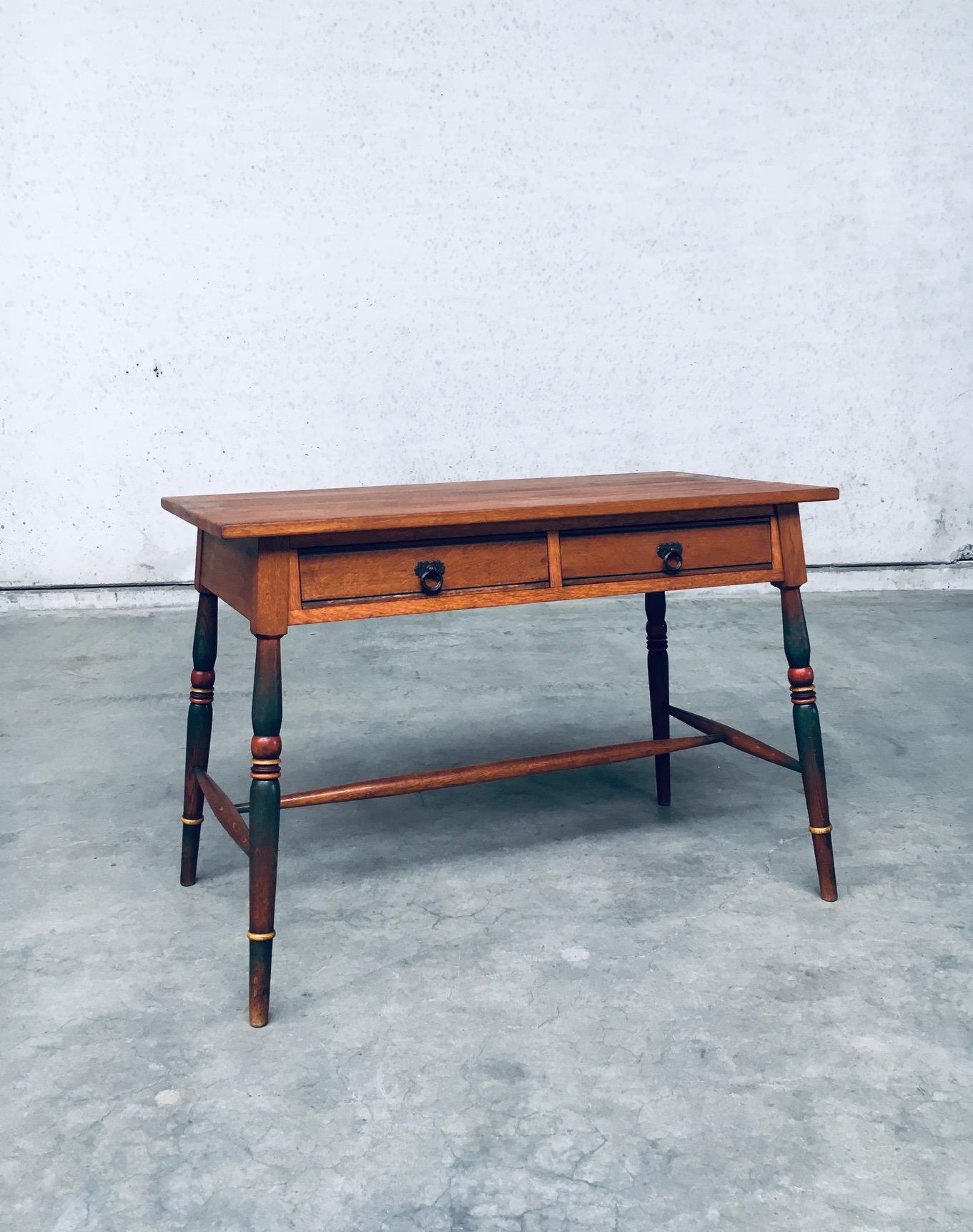 Escritorio Pintado Diseño Escuela Amsterdam, Países Bajos Años 20 Artes y manualidades en venta