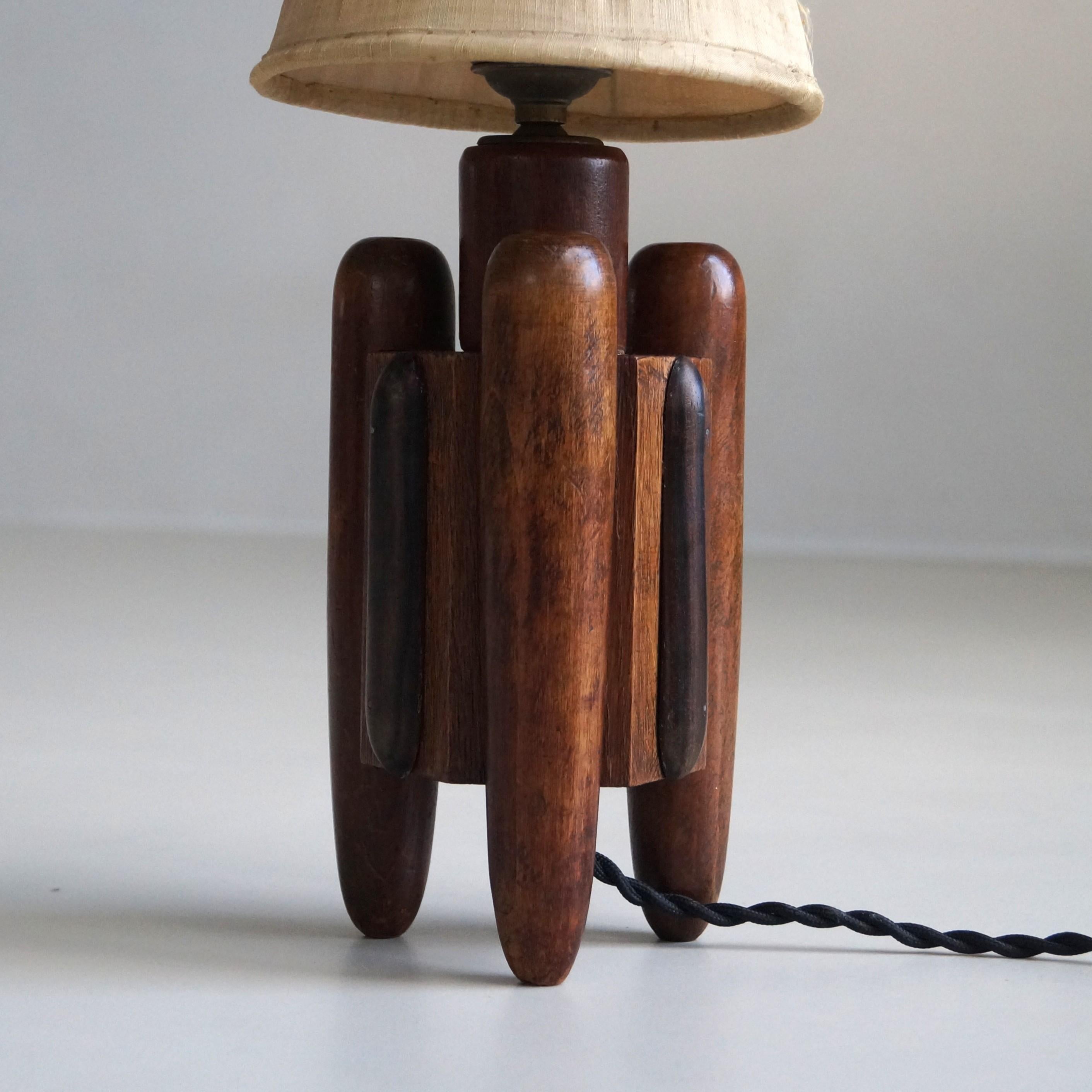 Macassar Amsterdam School Dutch Art Deco oak and macassar ebony table lamp, 1920s