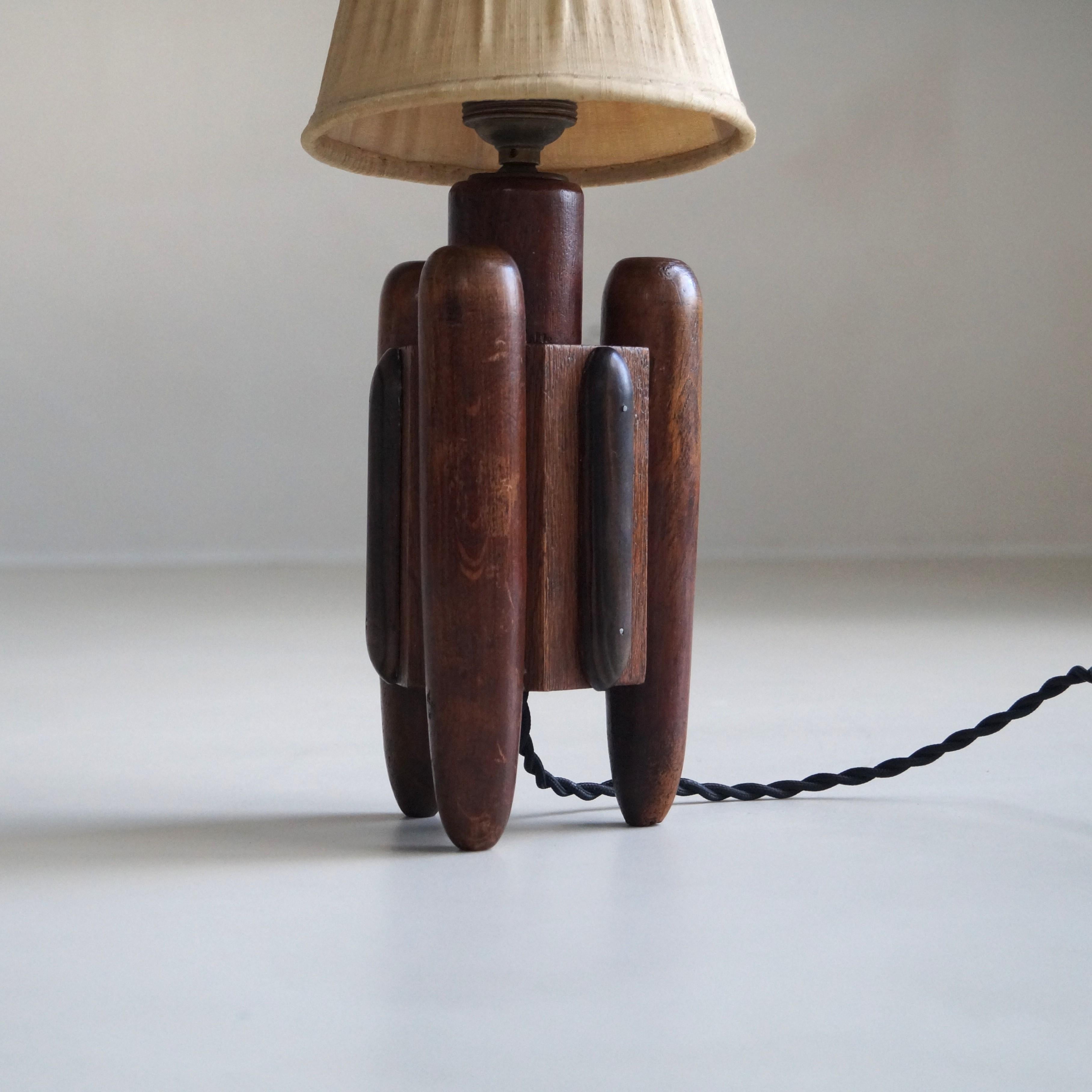 Amsterdam School Dutch Art Deco oak and macassar ebony table lamp, 1920s 1