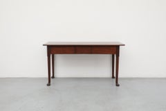 Mesa de Entrada o Consola Escolar Amsterdam con Pies Curvos