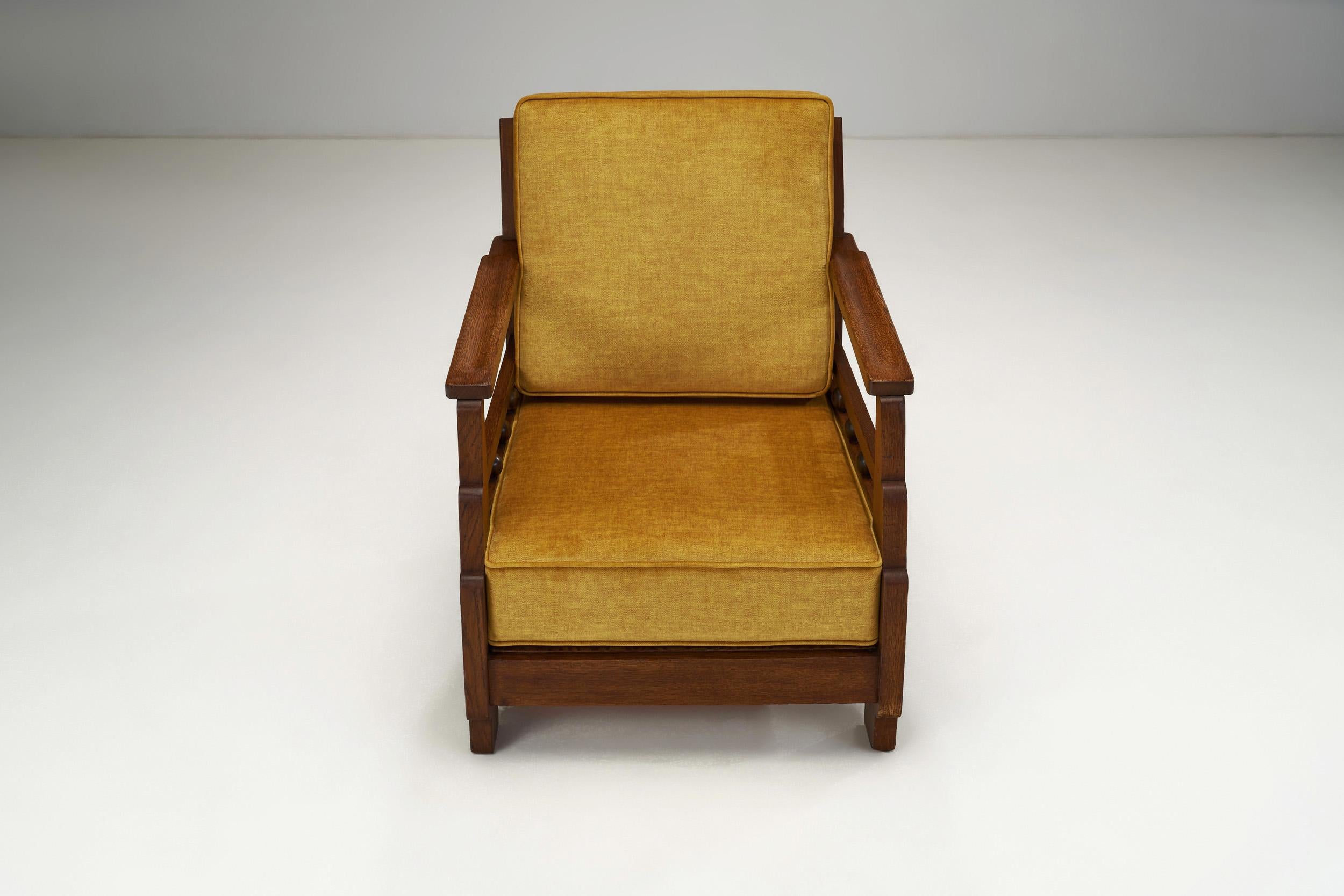 Amsterdam School Oak Lounge Chair with Upholstered Cushions, Netherlands, 1930s 1