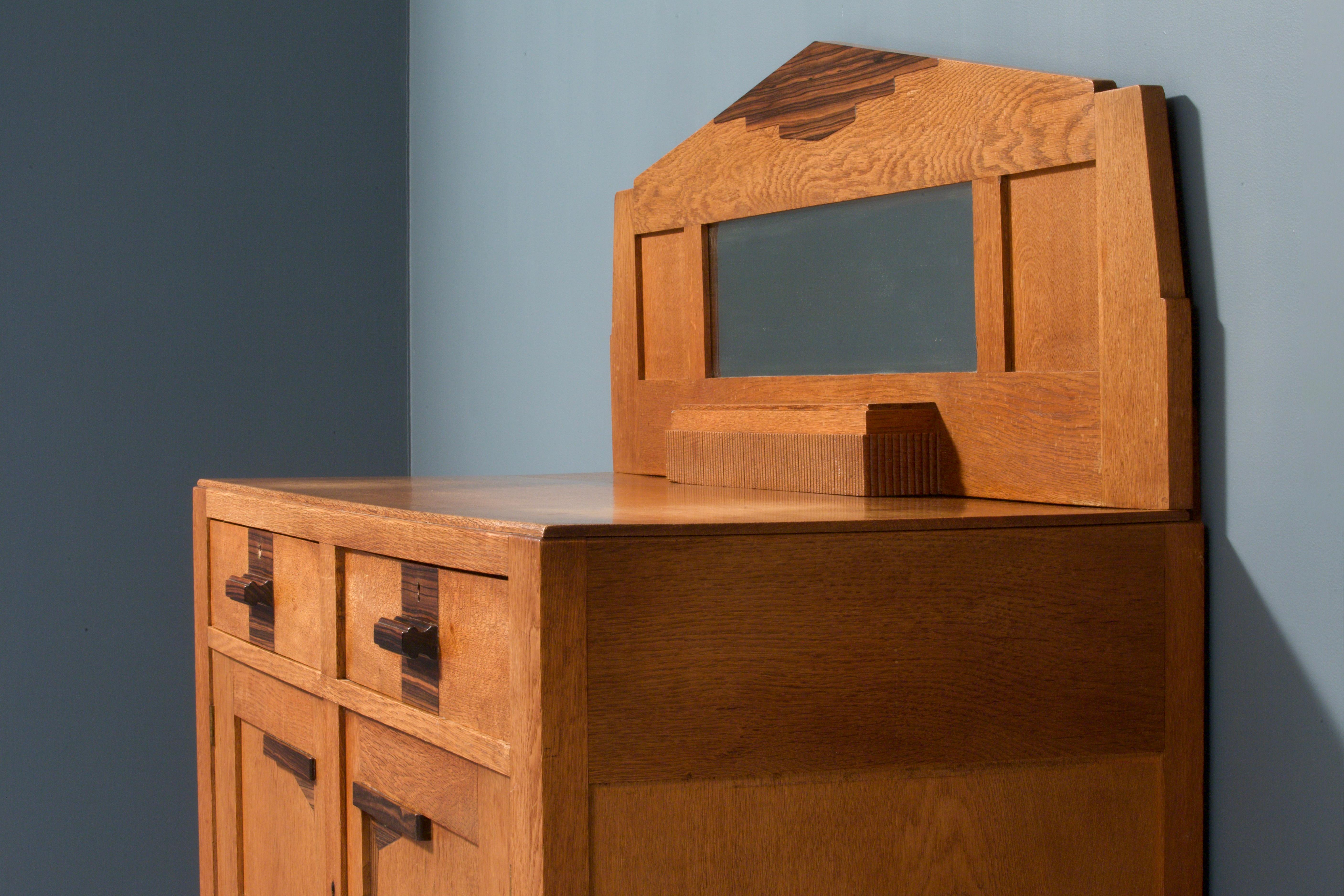 Early 20th Century Art Deco Bar Cabinet in Solid Oak and Coromandel, 1930s For Sale