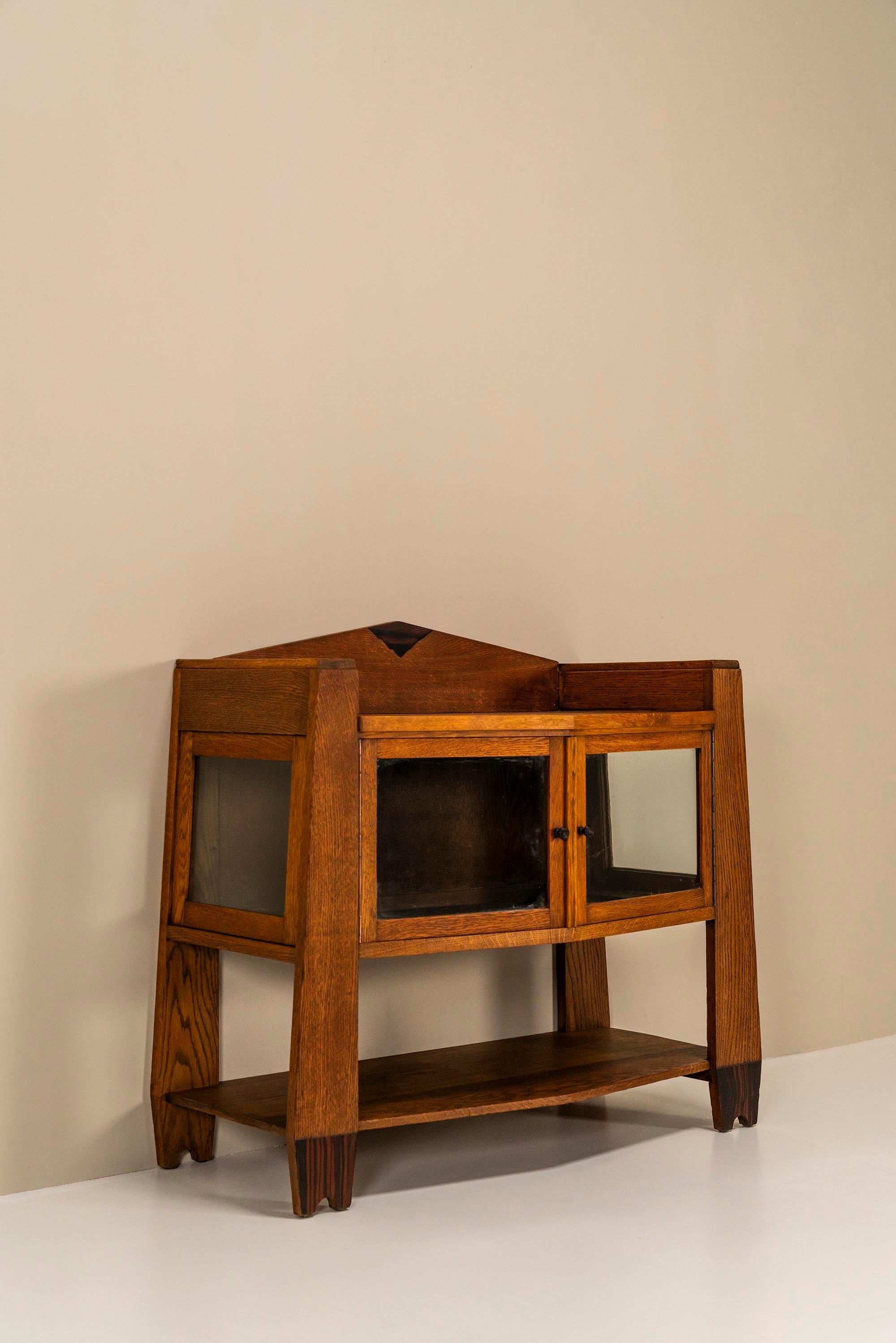 Amsterdamse School Cabinet In Oak And Macassar, Netherlands 1930s For Sale 2