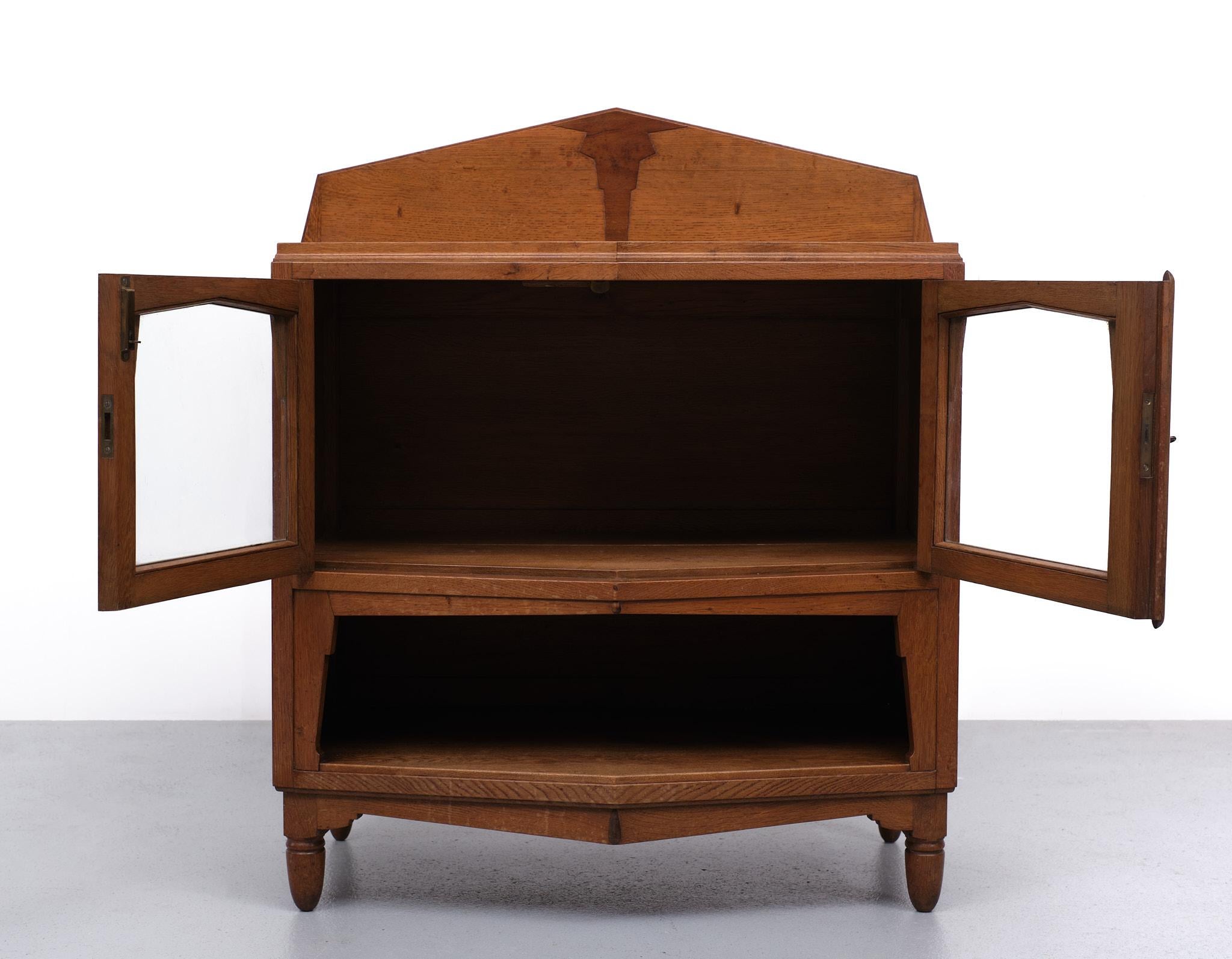 Early 20th Century Amsterdamse School Oak Buffet, 1920s, Holland