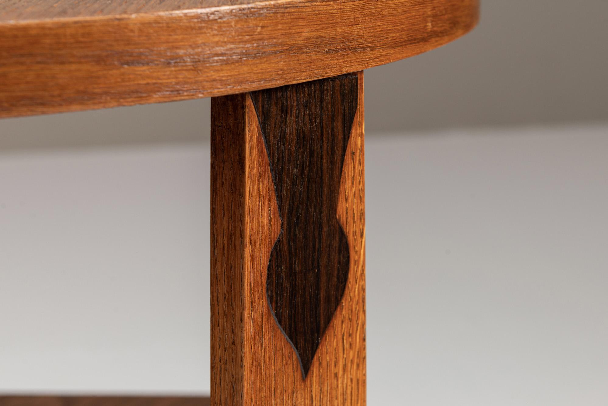 Table d'appoint de l'école Amsterdamse en Oak et Coromandel, Pays-Bas, années 1930 3