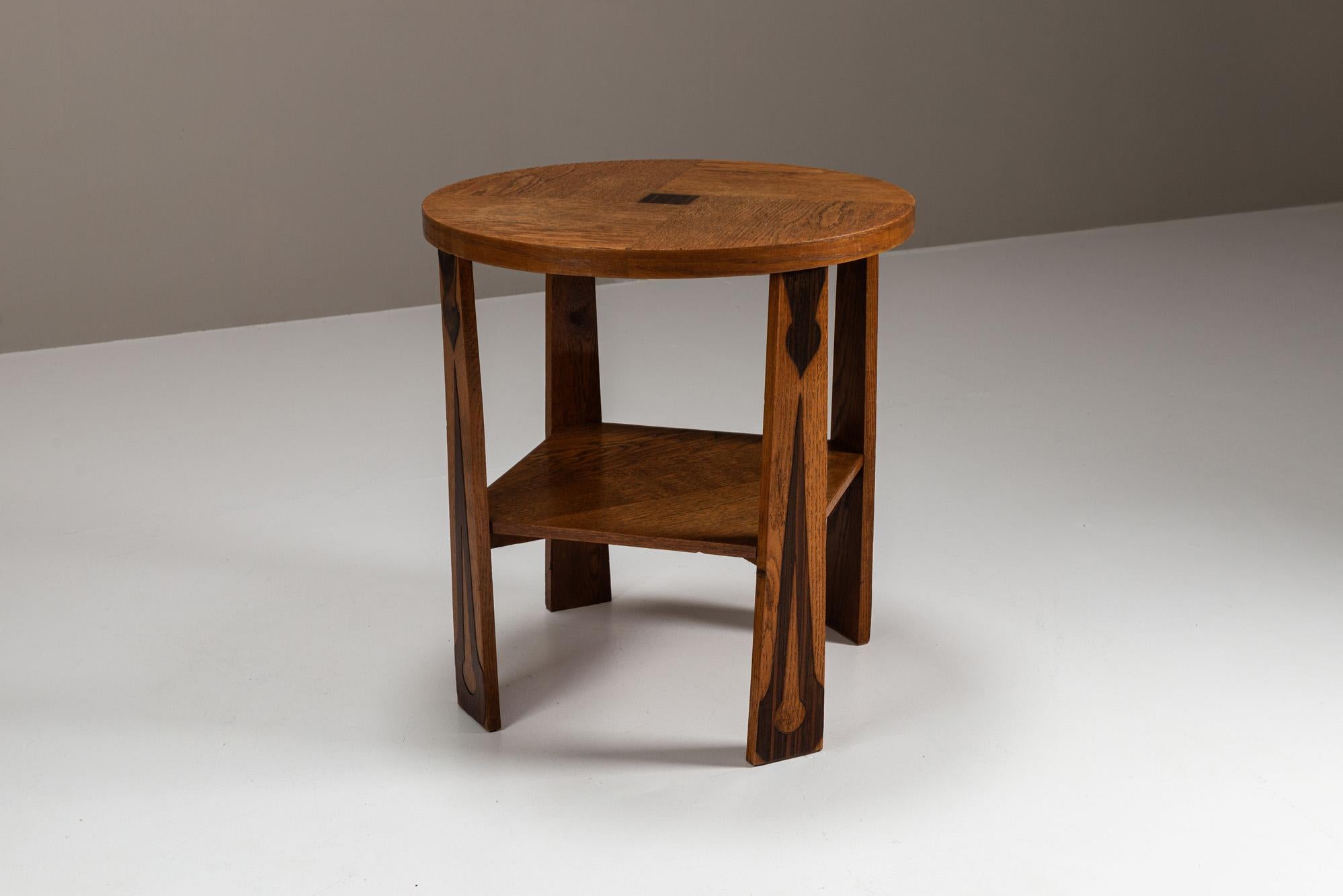 Milieu du XXe siècle Table d'appoint de l'école Amsterdamse en Oak et Coromandel, Pays-Bas, années 1930