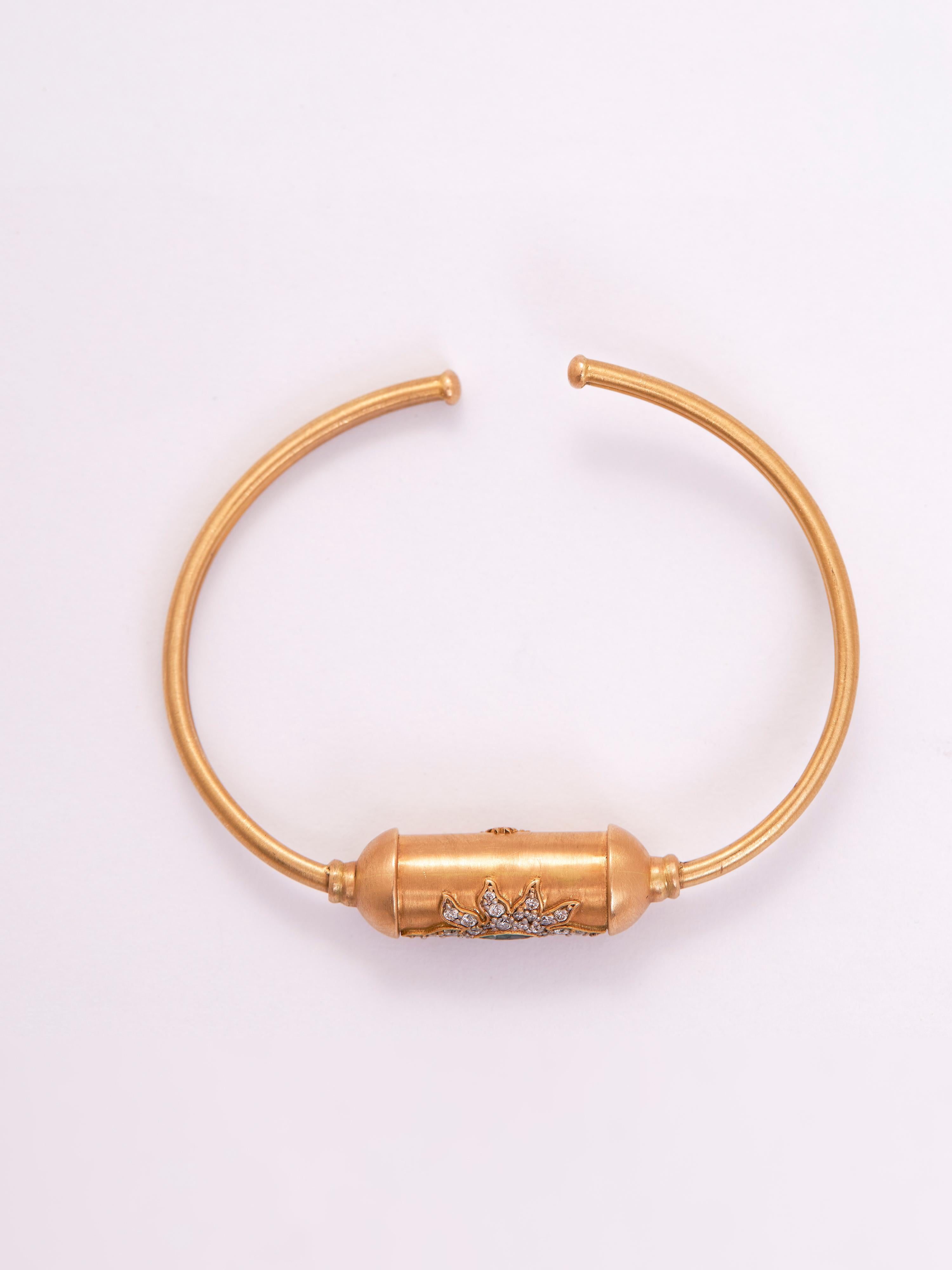 Marquise Cut Amulet Container Bracelet in 18kt Gold, Emerald & Diamond For Sale