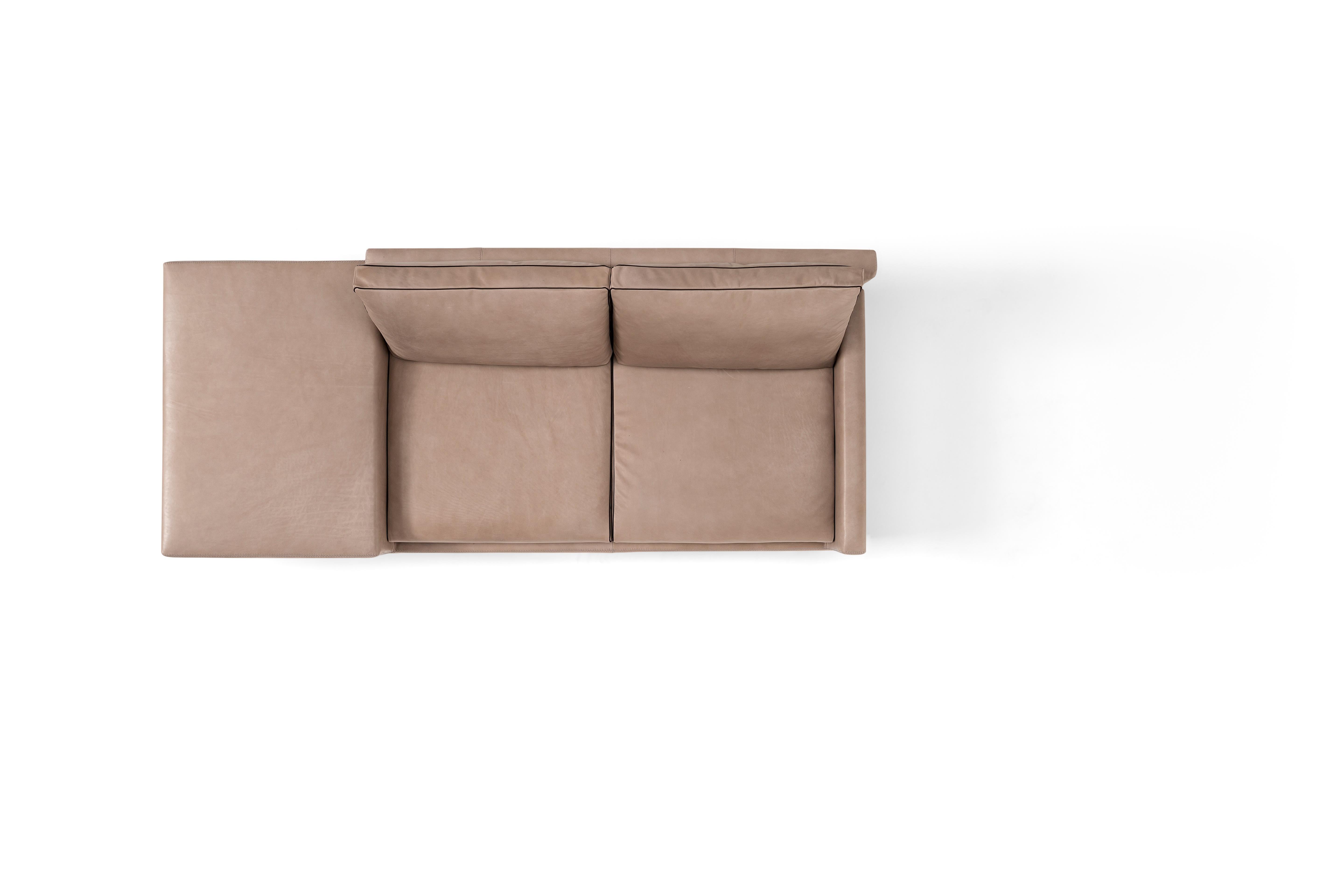 Modern Amura 'Elsa' Sofa in Taupe Leather with Connected Table by Luca Scachetti For Sale