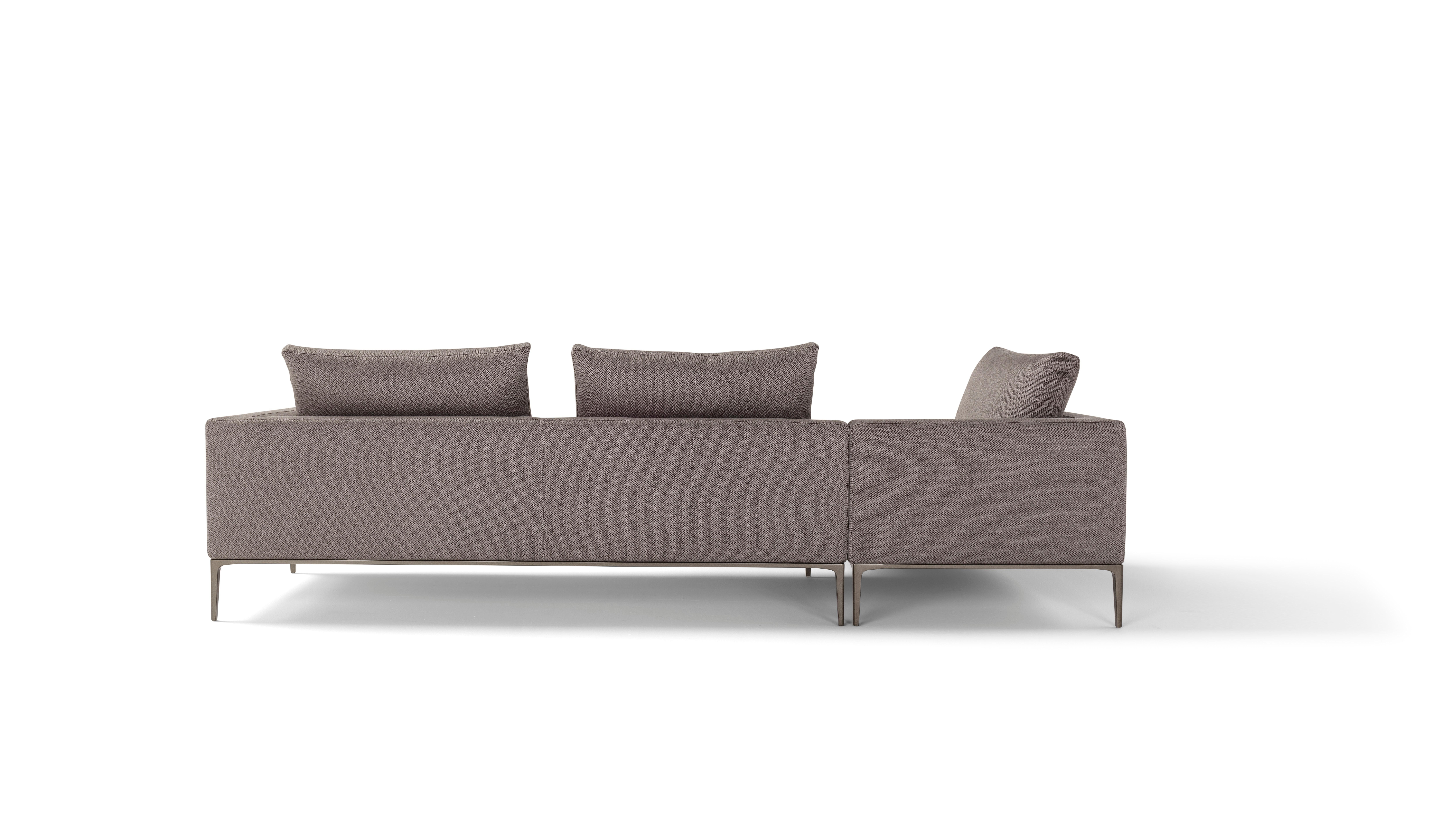 Italian Amura 'Leonard' Chaise Lounge Sofa in Gray Fabric by Emanuel Gargano For Sale