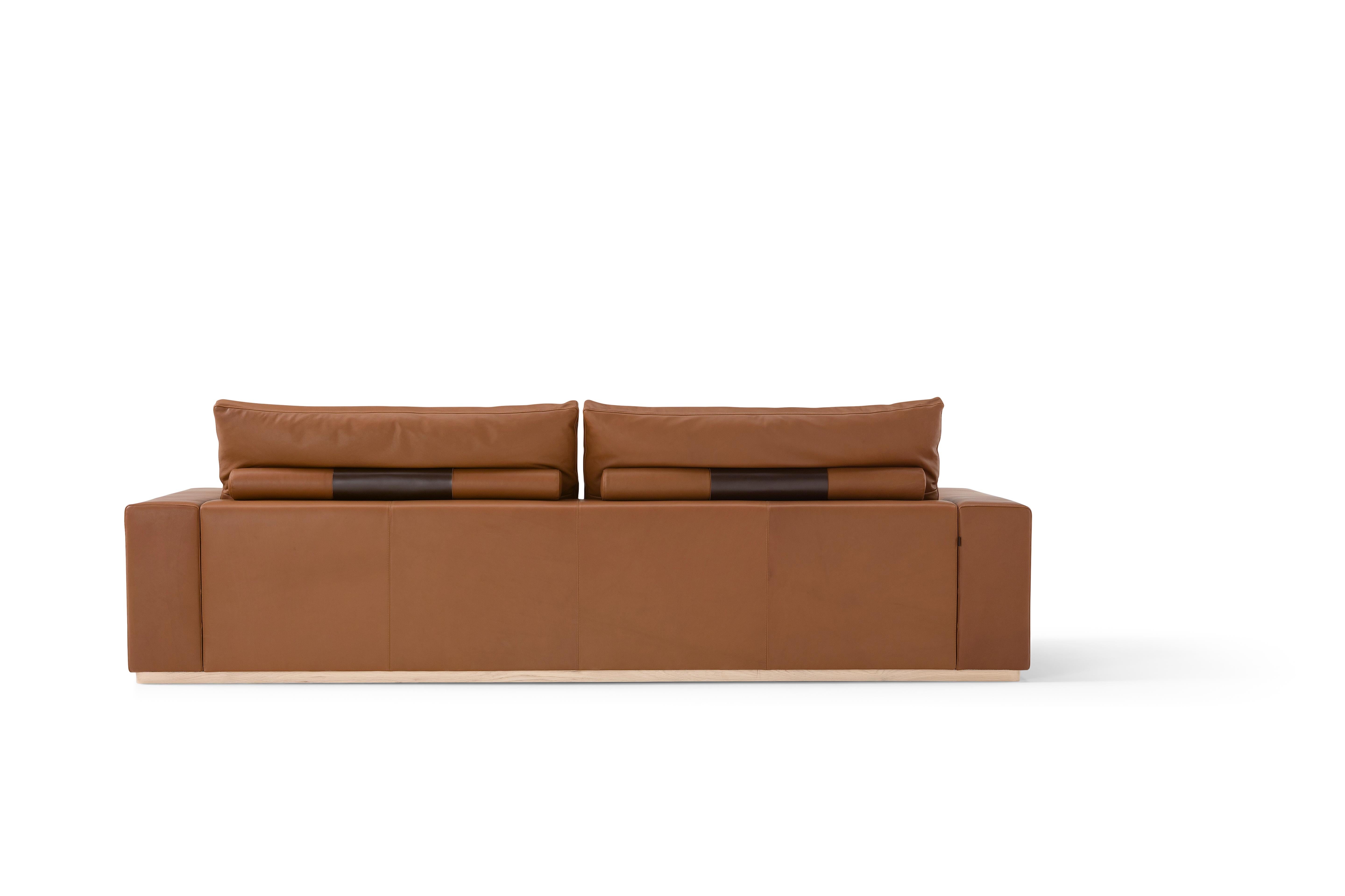 Hand-Crafted Amura 'Murray' Sofa in Rich Brown by Amura 'Lab For Sale