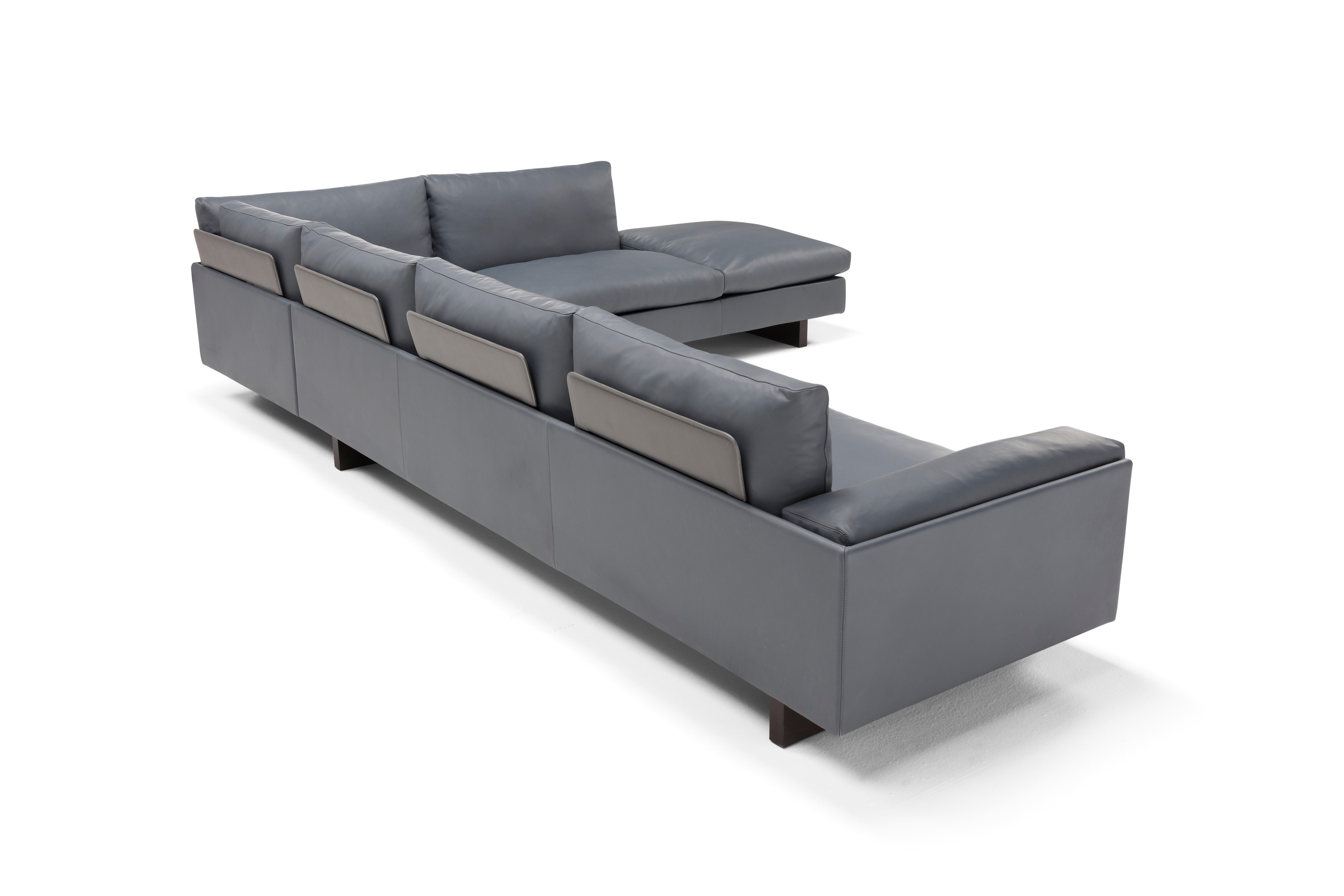 Modern Amura 'Tau' Sectional Sofa in Grey Leather by Emanuel Gargano For Sale