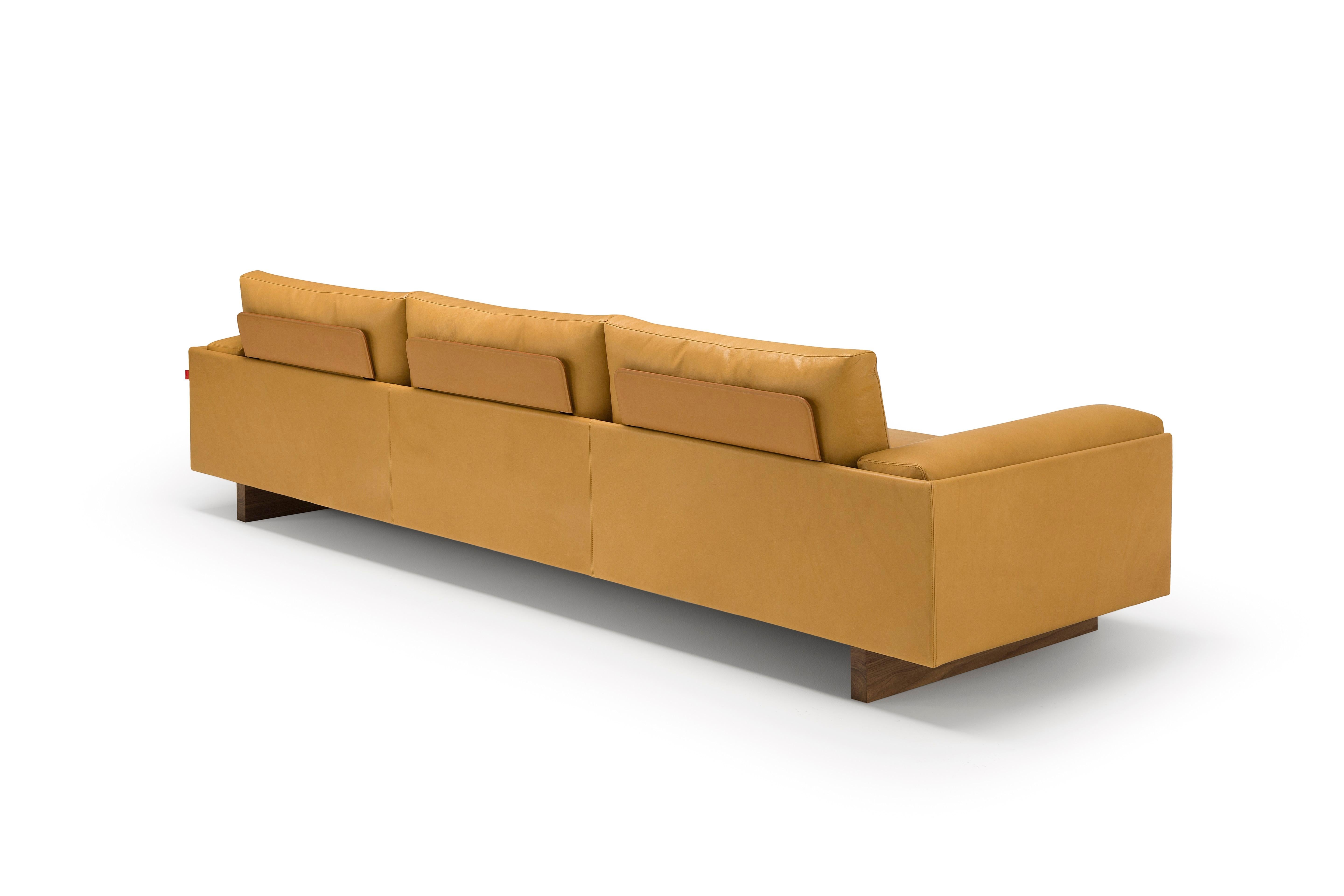 Modern Amura 'Tau' Sofa in Yellow Leather by Emanuel Gargano For Sale