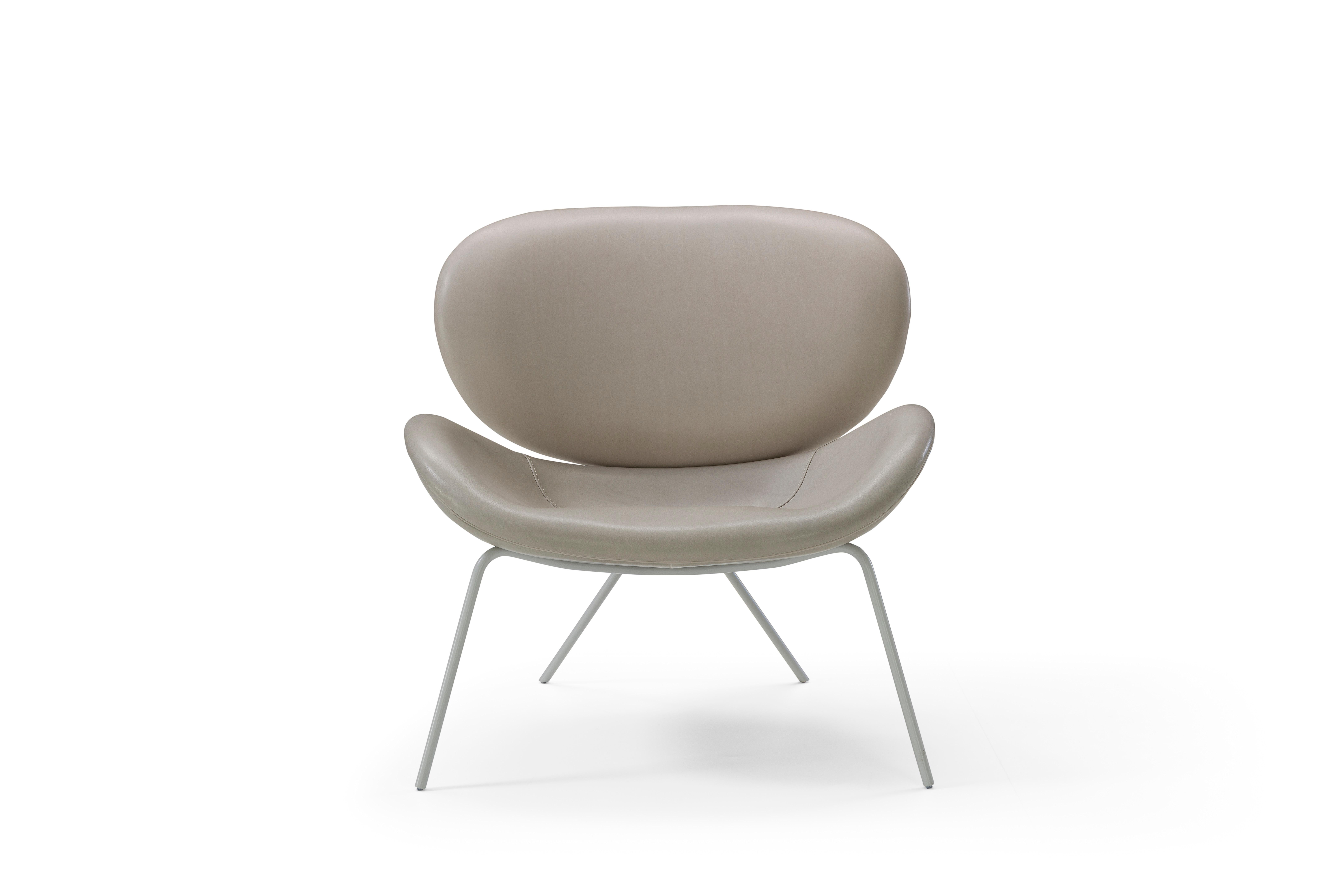 Italian Amura 'Uchiwa' Chair in Gray Leather by Andrea Quaglio & Manuela Simonelli For Sale