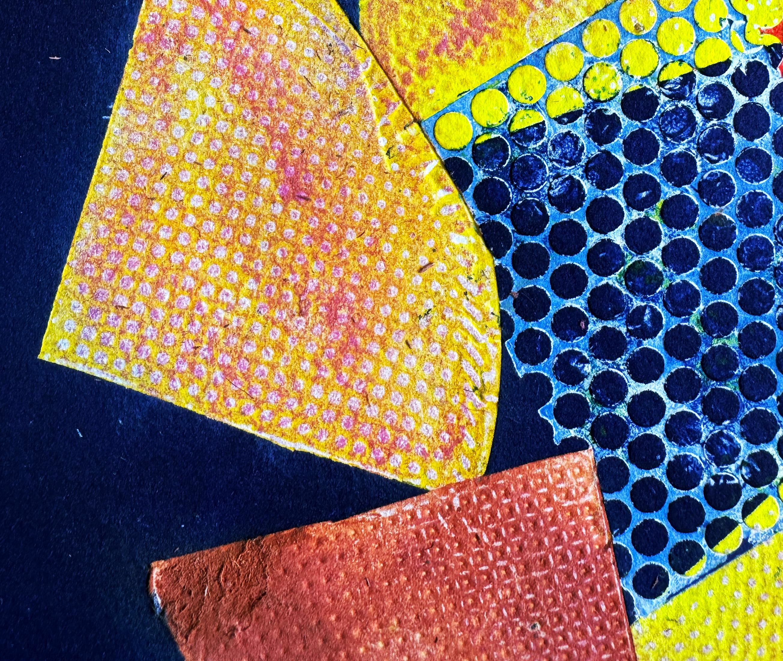 In der Kunst- und Design-Originaldruckserie des Künstlers ist Fragments I, 2017 von a.muse eine visuelle Studie über Raum, Design und Bewegung. 

Eine Arbeit auf Papier mit farbenfrohen geometrischen Formen, die an ein Spielzeug-Flügelrad erinnern.
