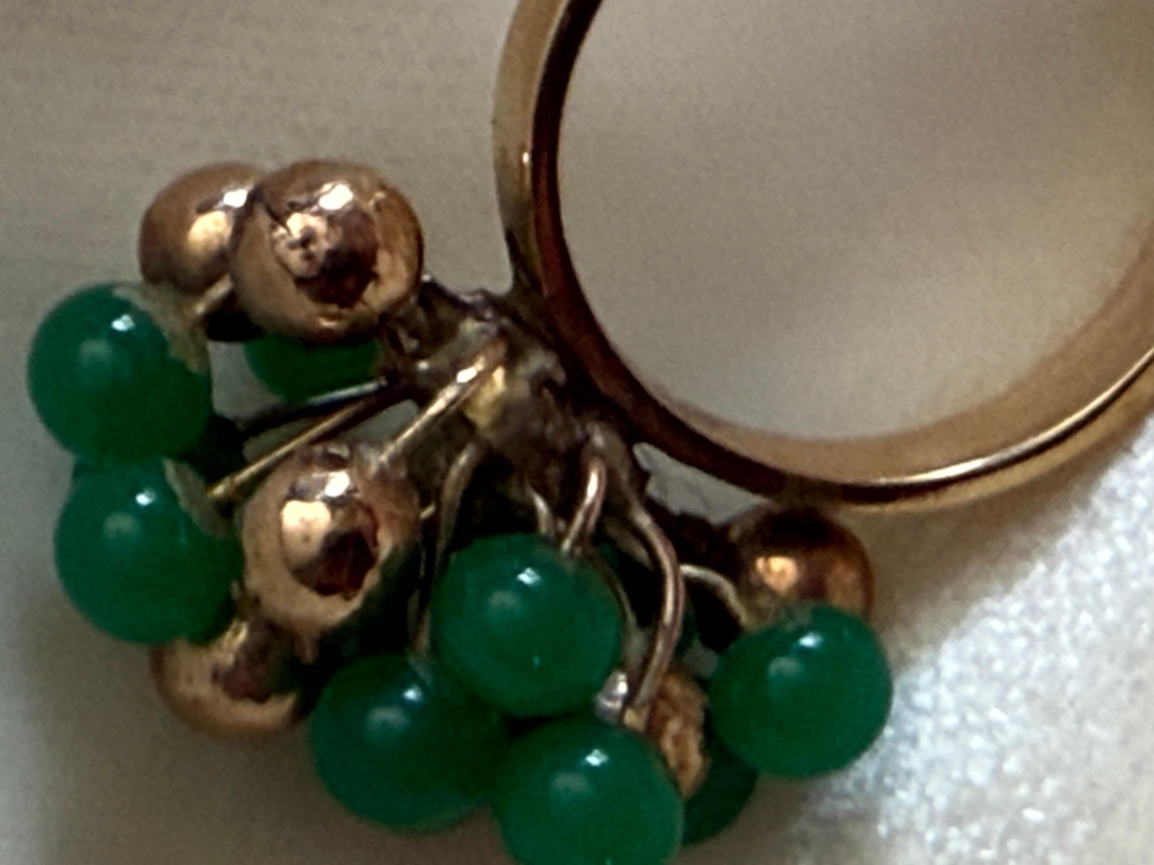 Amüsanter Ring aus Gold und Chrysopras (Rundschliff) im Angebot