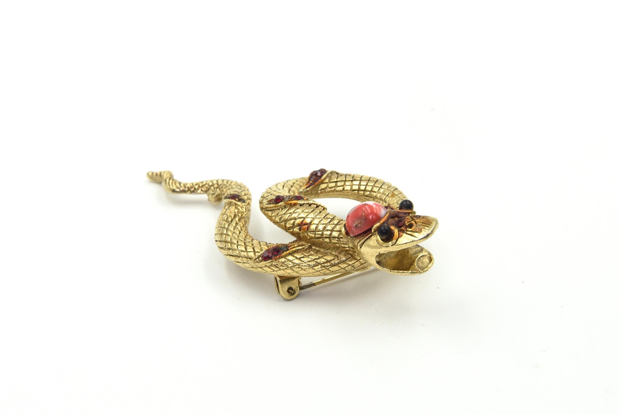 Amusing Large Gold Toned Snake Brooch In Fair Condition For Sale In Miami Beach, FL