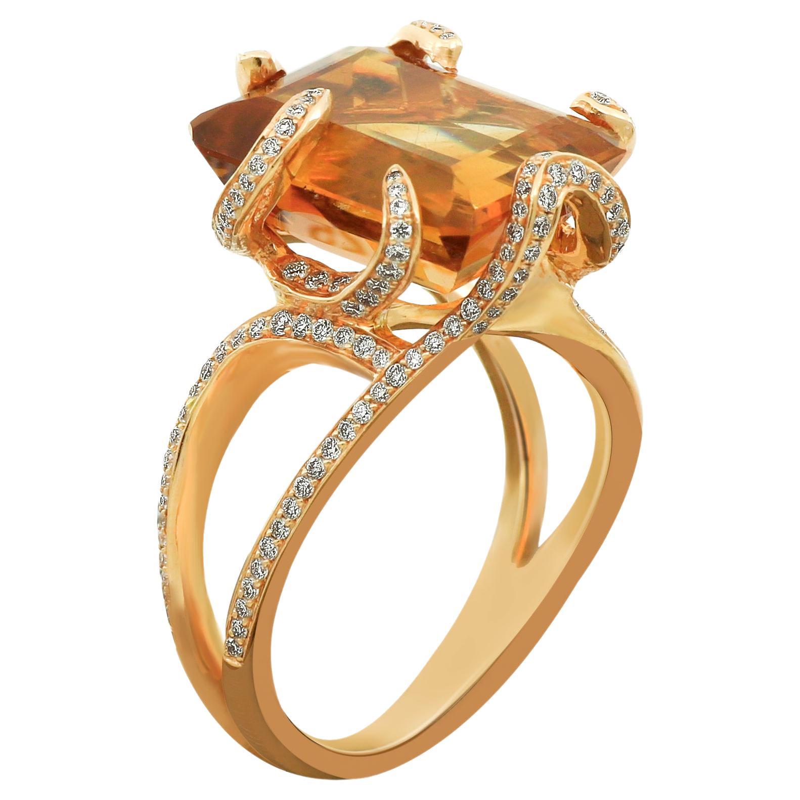 Anillo Amwaj de Oro Rosa de 18 Kilates con Citrino y Diamantes
