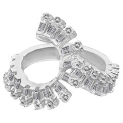 Anello Amwaj in oro bianco 18 carati. The Eclipse con diamanti taglio baguette e tondo
