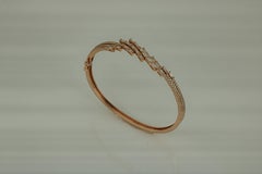 Amwaj Jewellery 18 Karat Rose Gold Bangle with Diamonds
