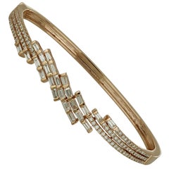 Used Amwaj Jewellery 18 Karat Rose Gold Bangle with Diamonds