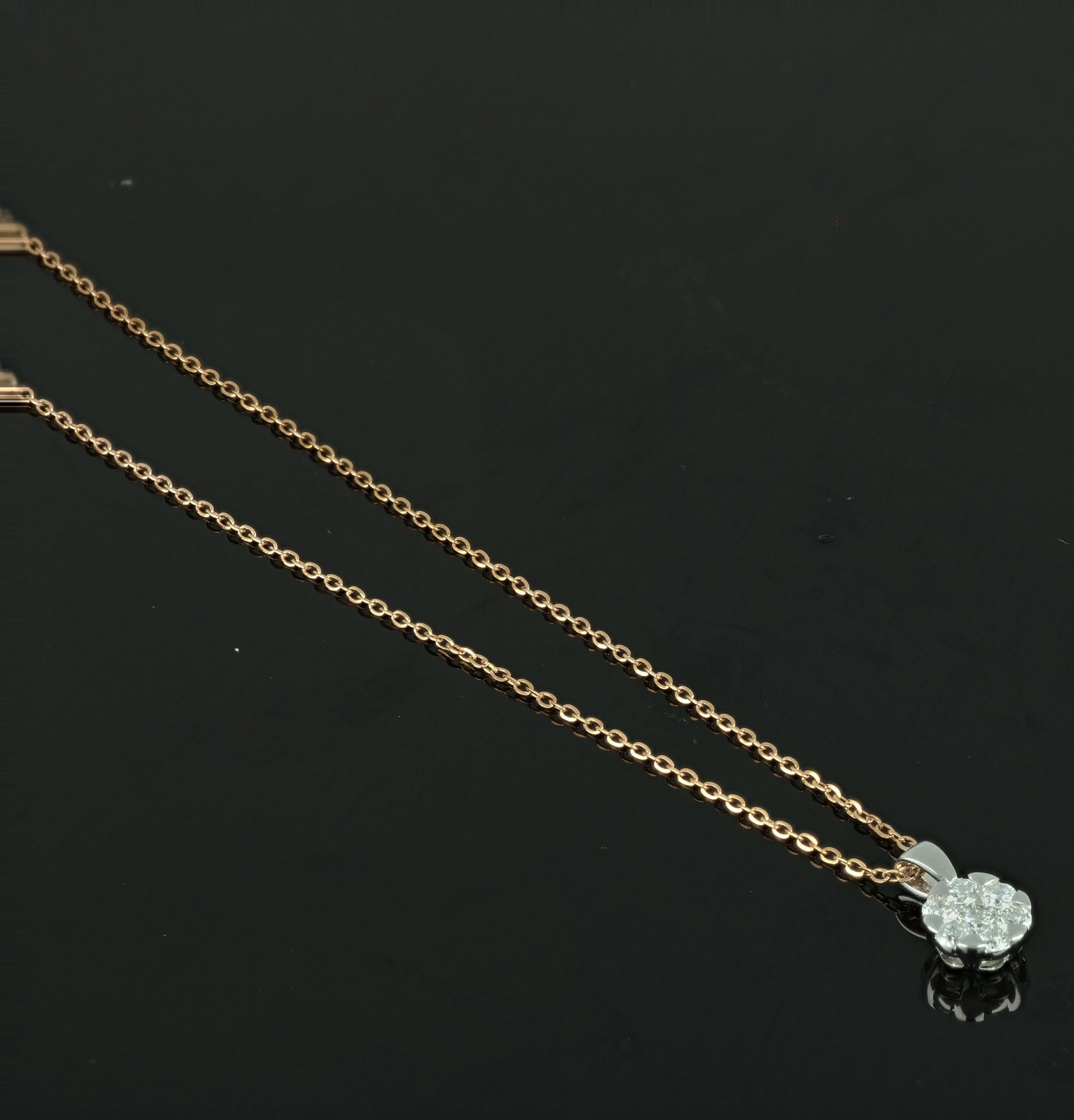 A classic 18 karat rose gold pendant that allows the pure and simple beauty of Amwaj round diamond to radiate, suspended from a delicate rose gold chain. 
Diamonds (Total Carat Weight: 0.46 ct) 
Diamond clarity: VS / G Color
18 Karat Rose Gold