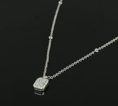 18 Karat Weißgold-Anhänger mit Smaragd-Diamant vonwaj