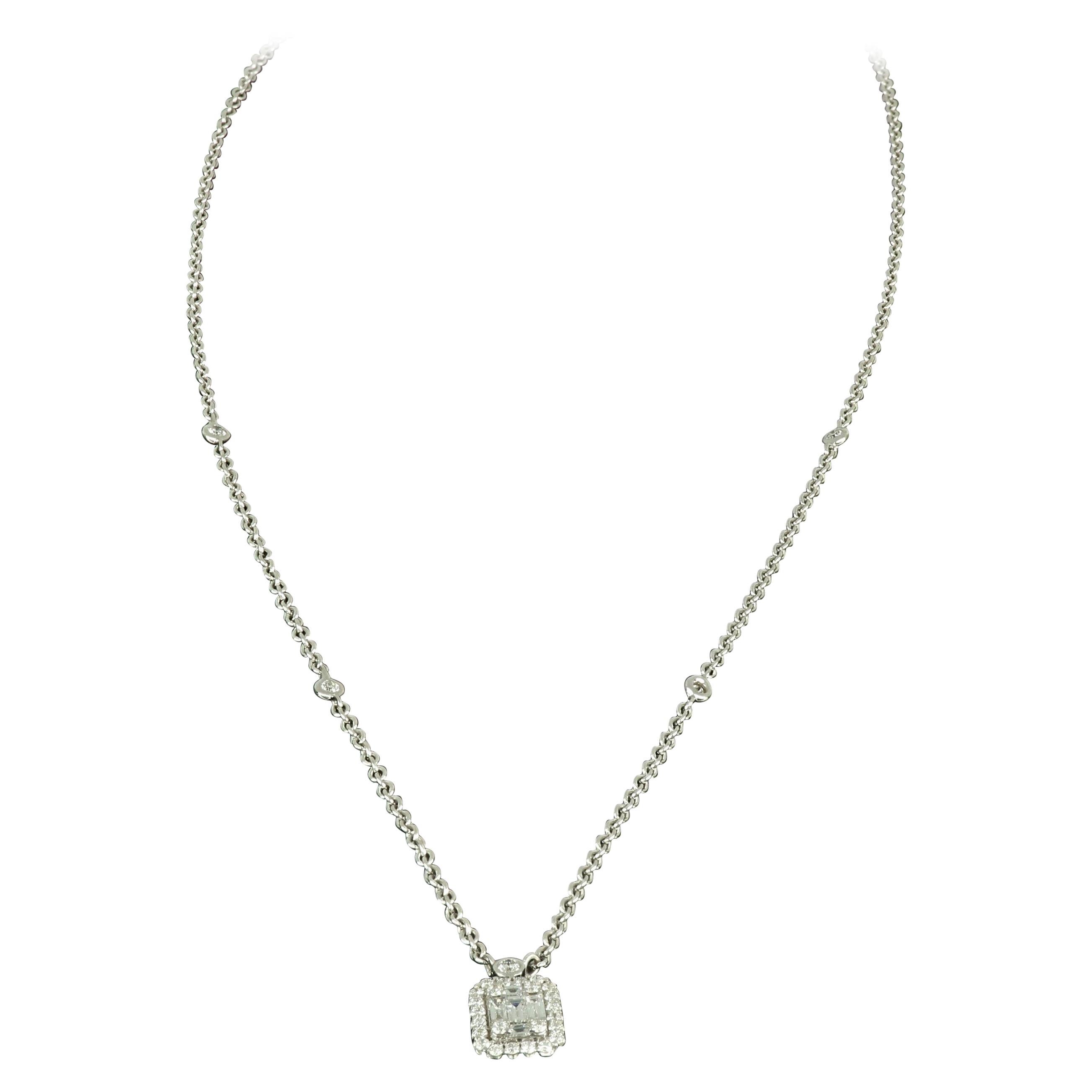 Amwaj Jewellery Pendentif en or blanc 18 carats avec diamants et émeraude