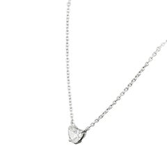 Amwaj Jewellery 18 Karat White Gold Pendant with Heart Cut Diamond
