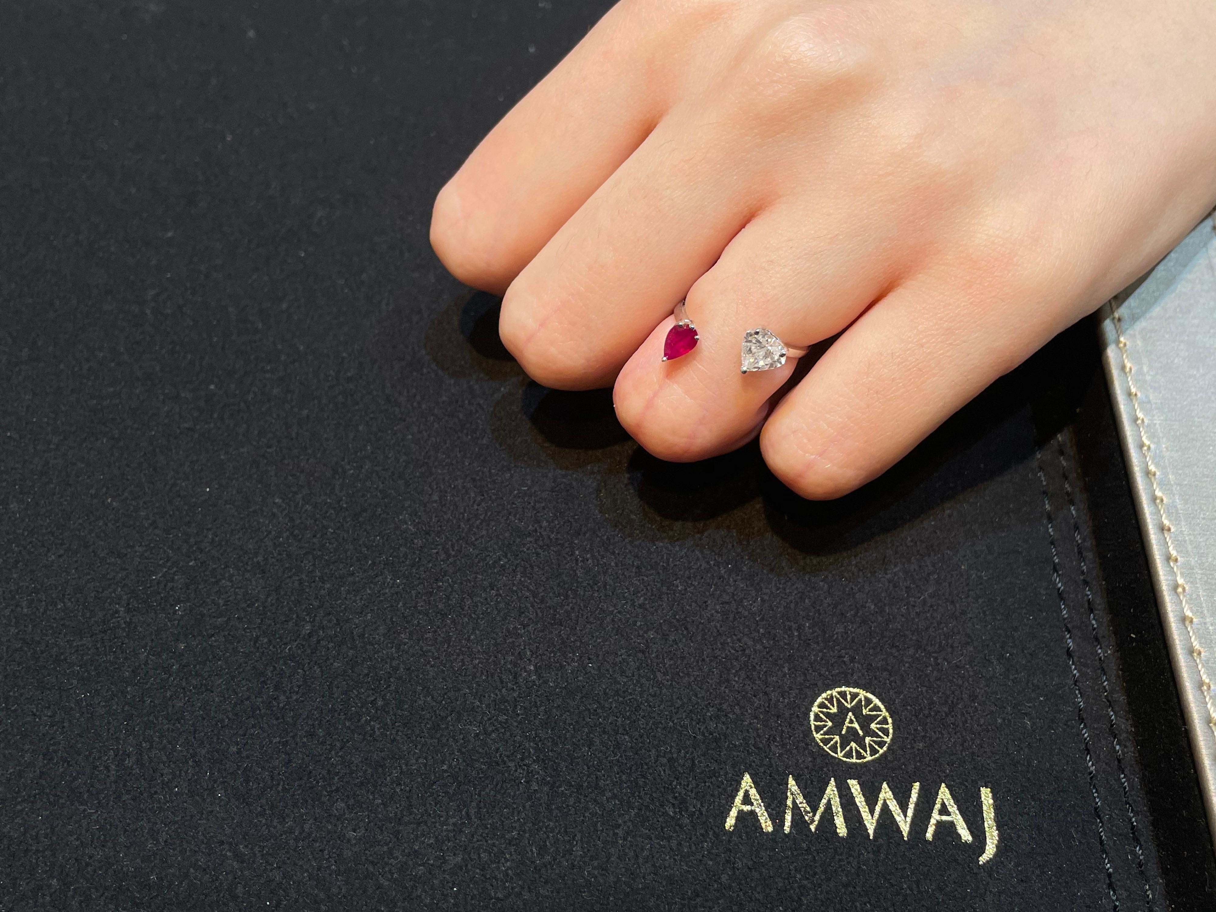 Amwaj Jewellery 18 Karat White Gold Ring with Ruby and Heart Cut Diamond In New Condition For Sale In Abu Dhabi, Abu Dhabi