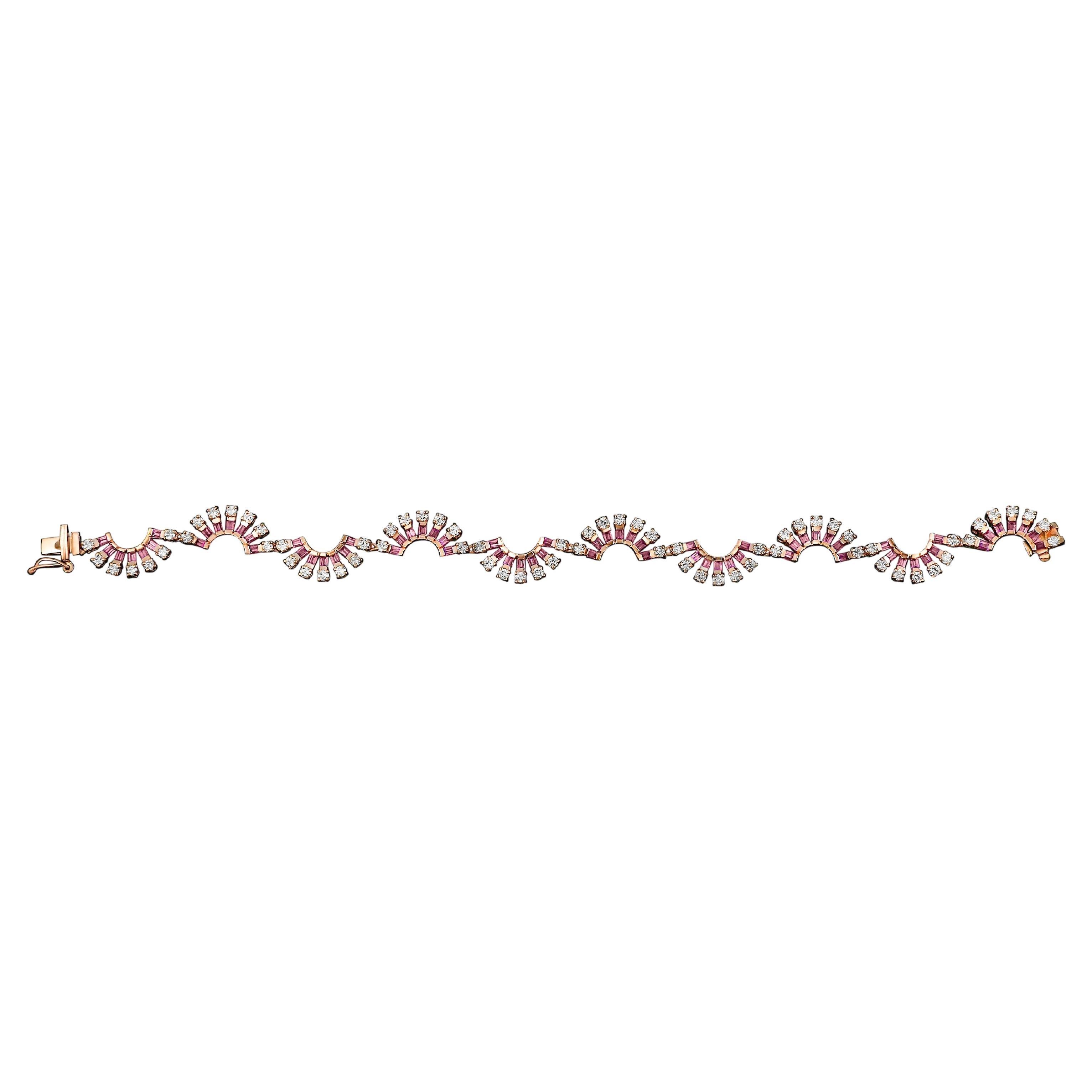 Amwaj Jewellery Armband aus 18 Karat Roségold mit Rhodolith  und Diamanten im Rundschliff . im Angebot