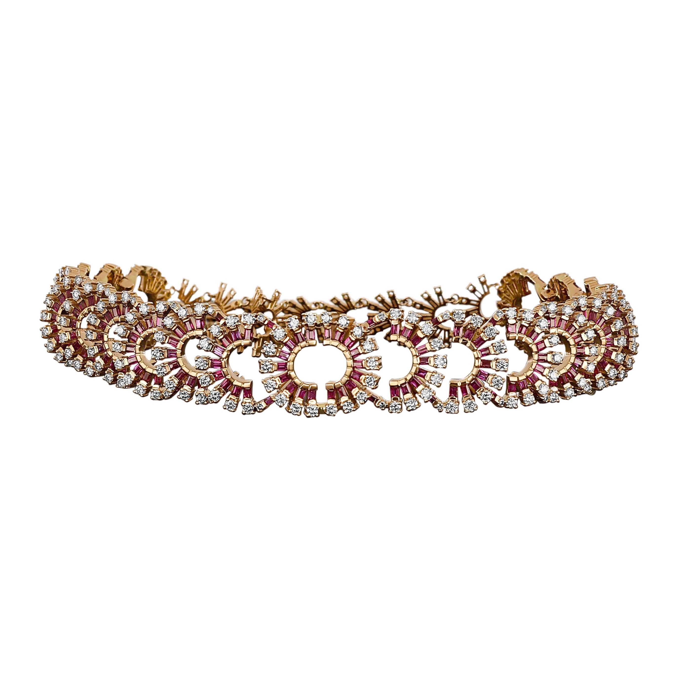 Taille ronde Amwaj Jewellery Collier ras du cou en or rose 18 carats avec rubis et diamants taille ronde en vente