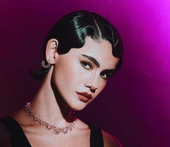 Amwaj Jewellery 18K Roségold Creolen mit Rhodolith und Diamanten im Rundschliff .