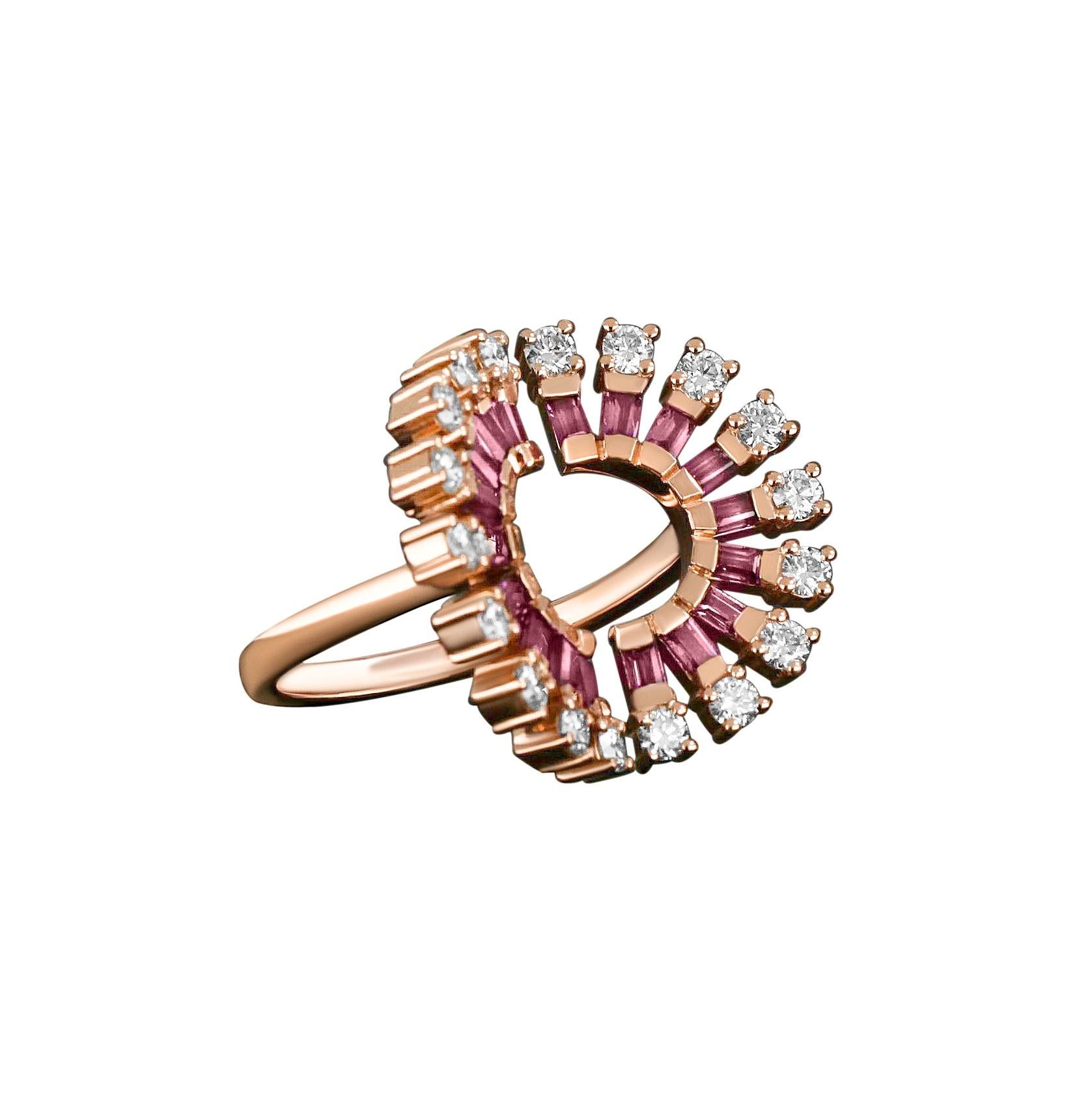 En venta: Anillo de oro rosa de 18 quilates con rodolita de Amwaj Jewellery  y Diamantes de talla redonda .  2
