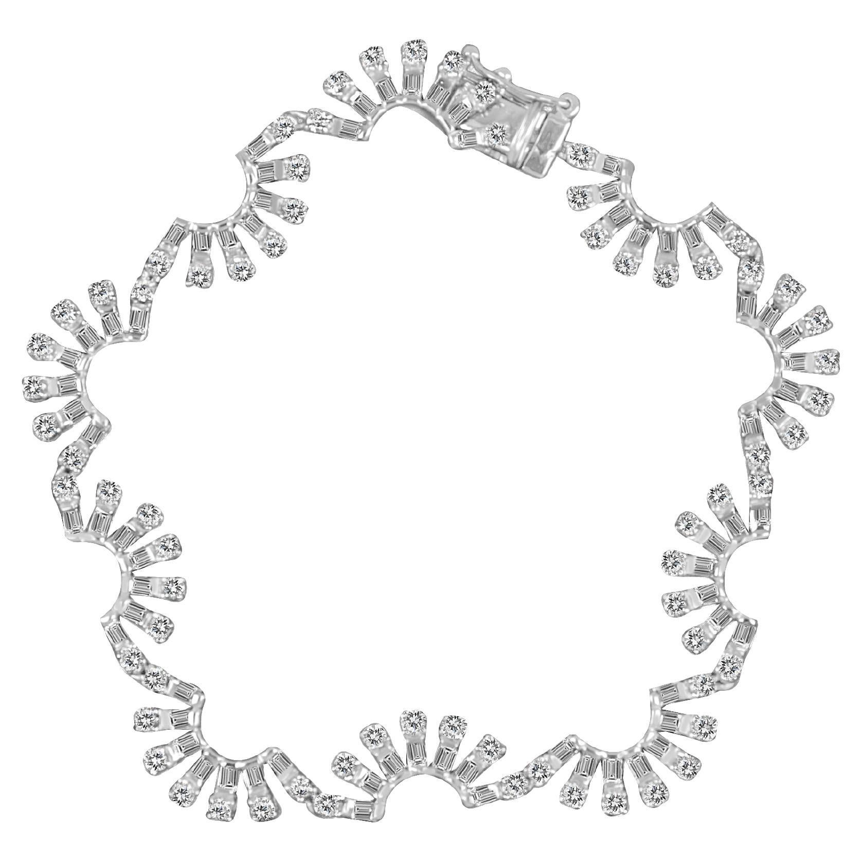 Amwaj Jewellery Bracelet en or blanc 18 carats avec diamants taille baguette et ronde en vente