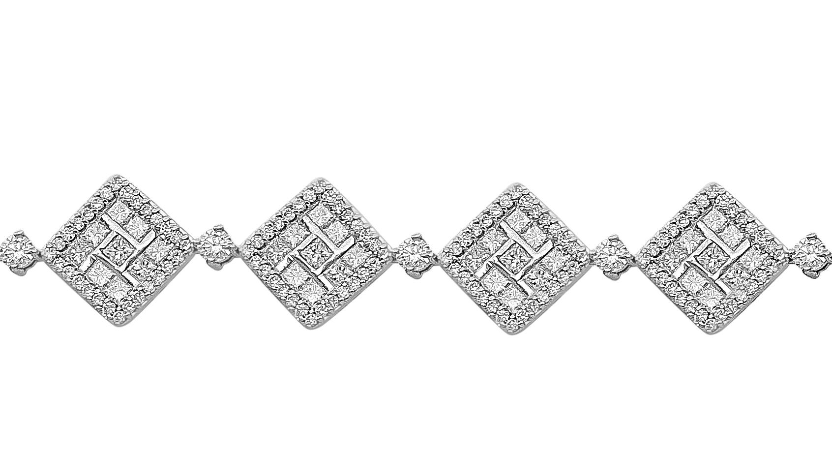 Amwaj Jewellery Armband aus 18 Karat Weißgold mit runden Diamanten im Prinzessinnenschliff (Carréschliff) im Angebot