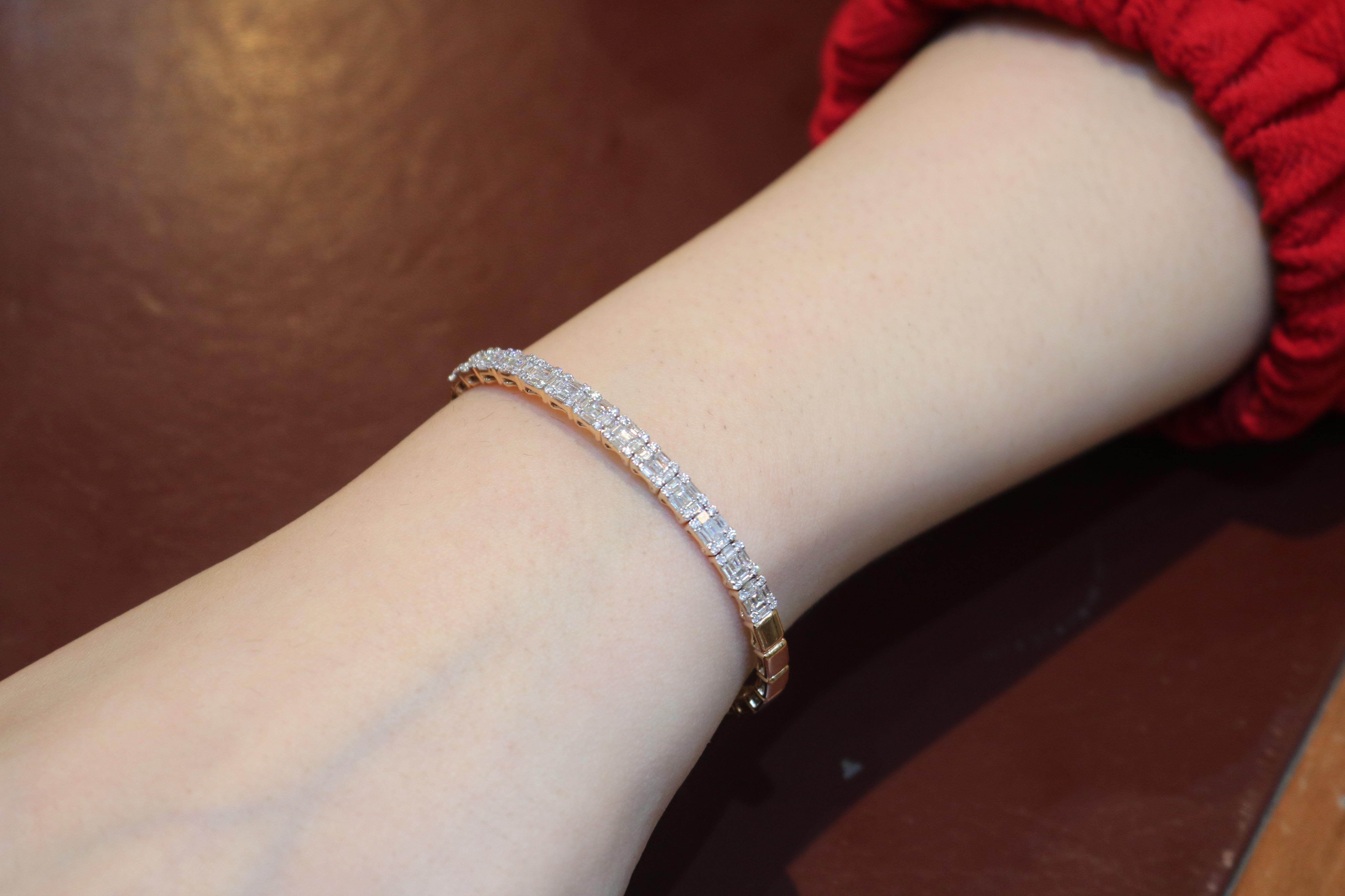 Taille baguette Amwaj Jewelry Bracelet de diamants taille baguette en vente