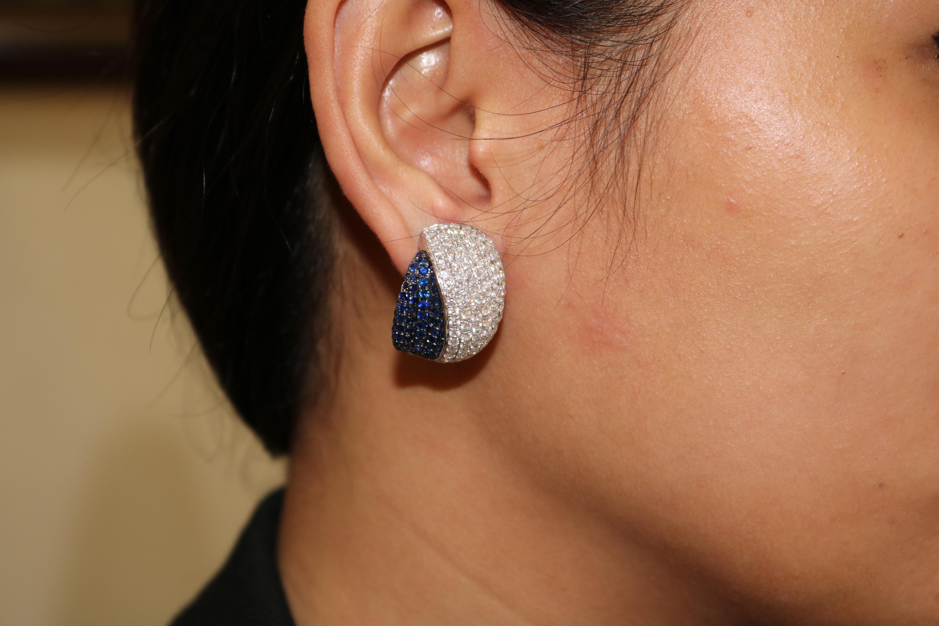 Women's Amwaj Jewelry Blue Sapphire Earrings in 18 Karat Gold For Sale