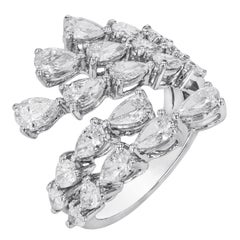 Amwaj Jewelry Diamond Ring in 18 Karat White Gold