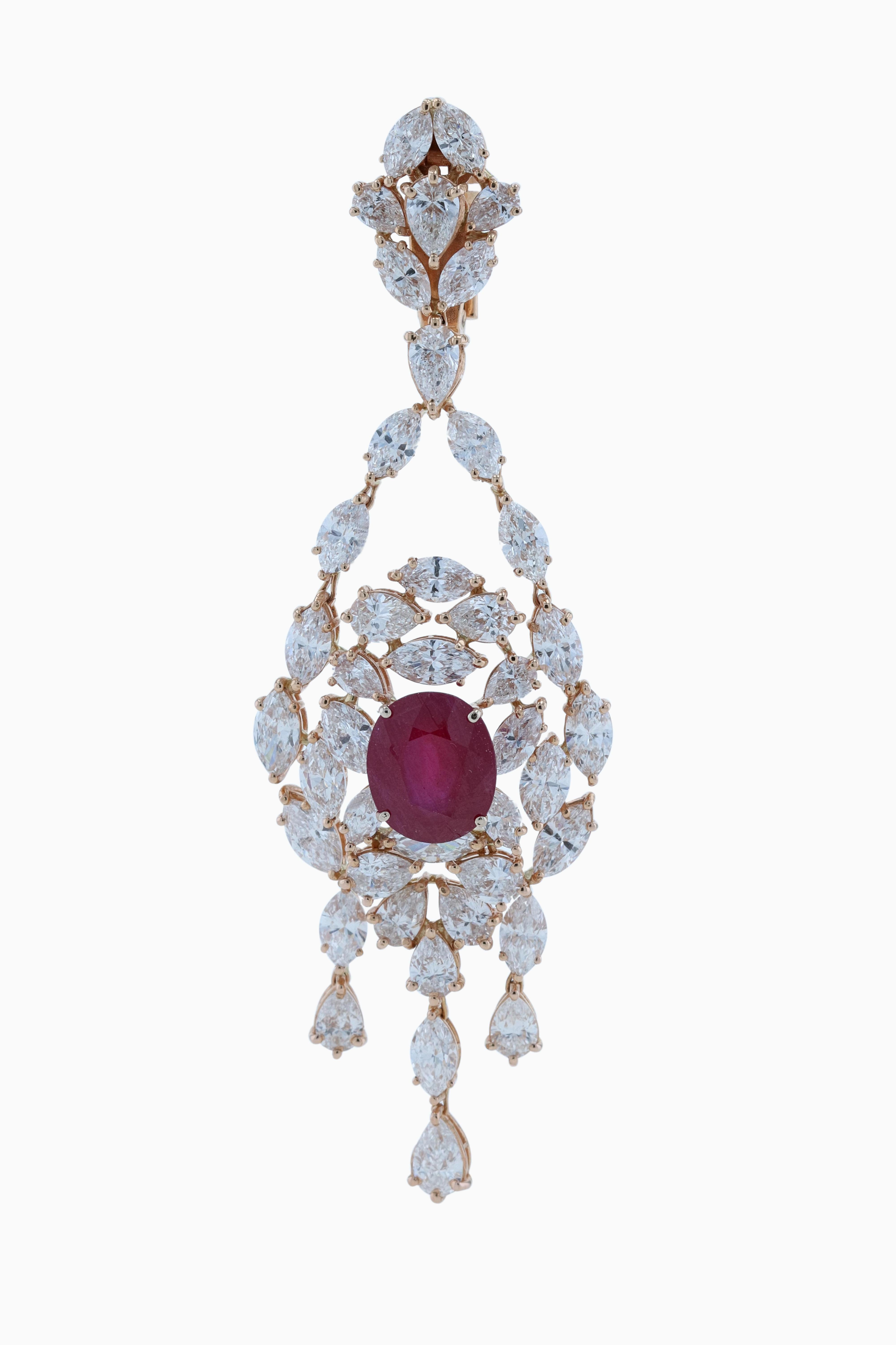 Moderne Amwaj Jewelry Boucles d'oreilles en or rose 18 carats avec rubis et diamants ronds en vente