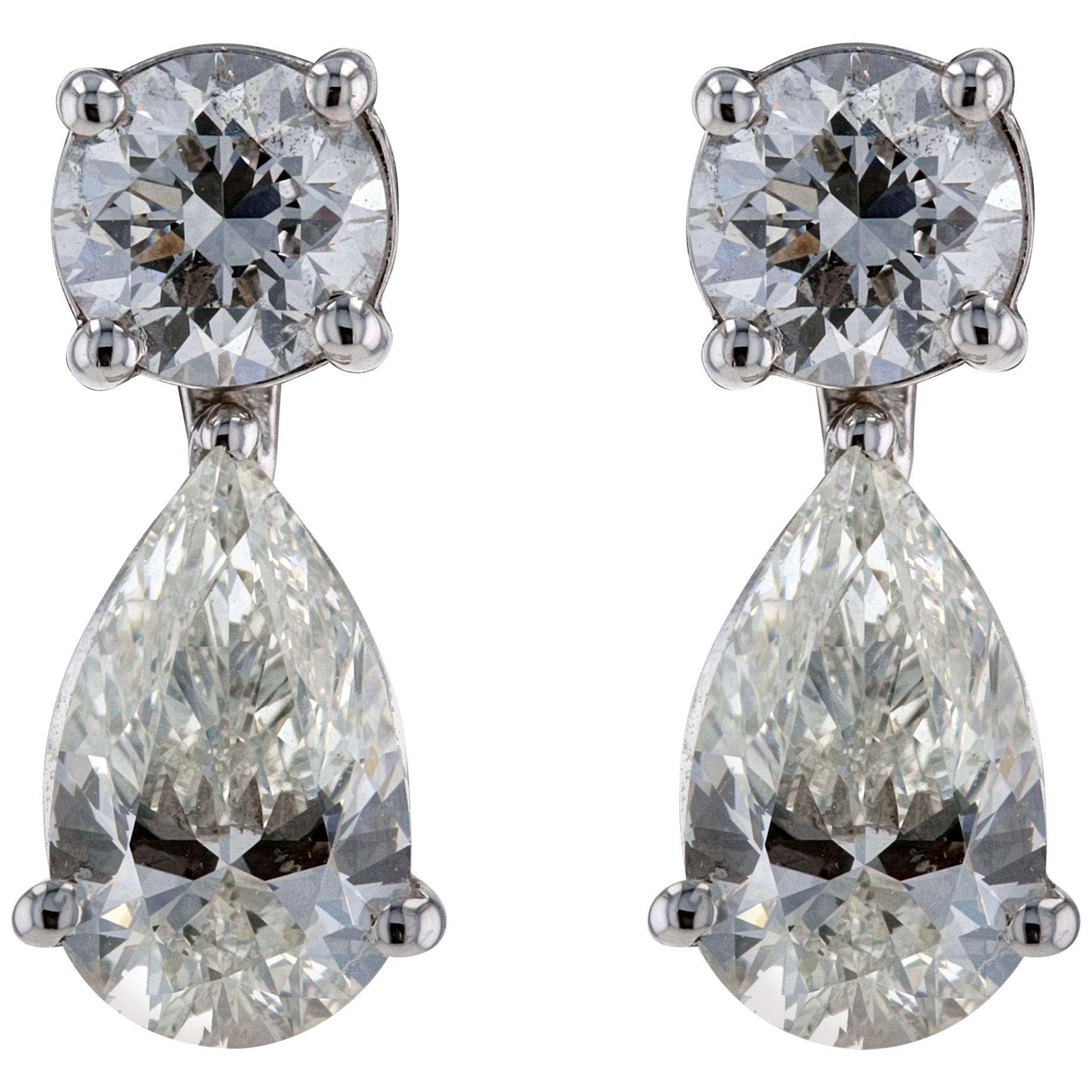 Amwaj Jewelry White Diamonds Earrings in 18 Karat White Gold For Sale