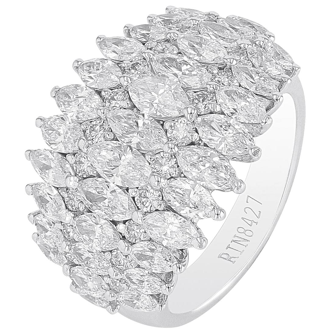 Amwaj White Gold 18 Carat Ring with Diamonds For Sale