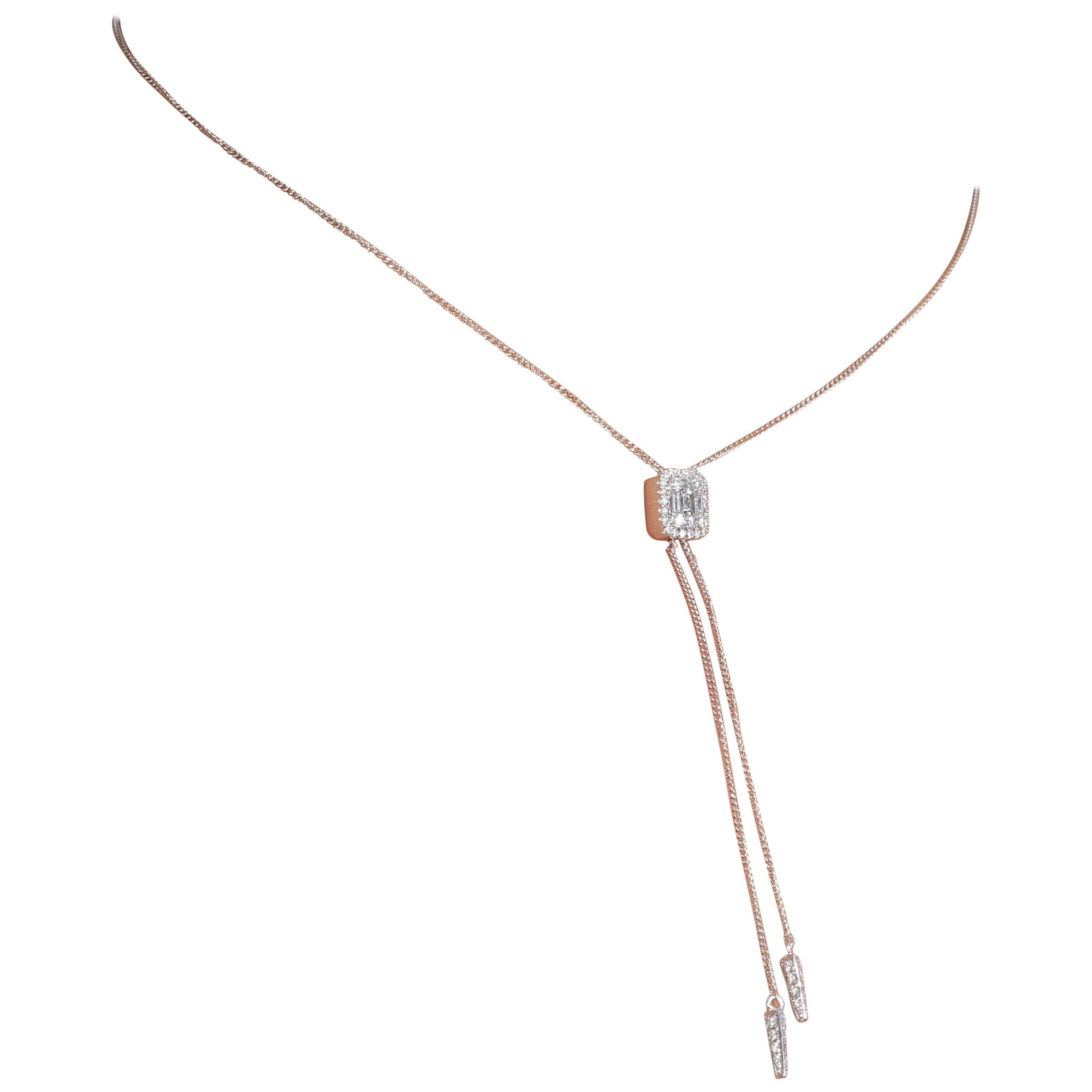 Amwaj 18 Karat Halskette aus Weißgold mit Diamanten im Angebot