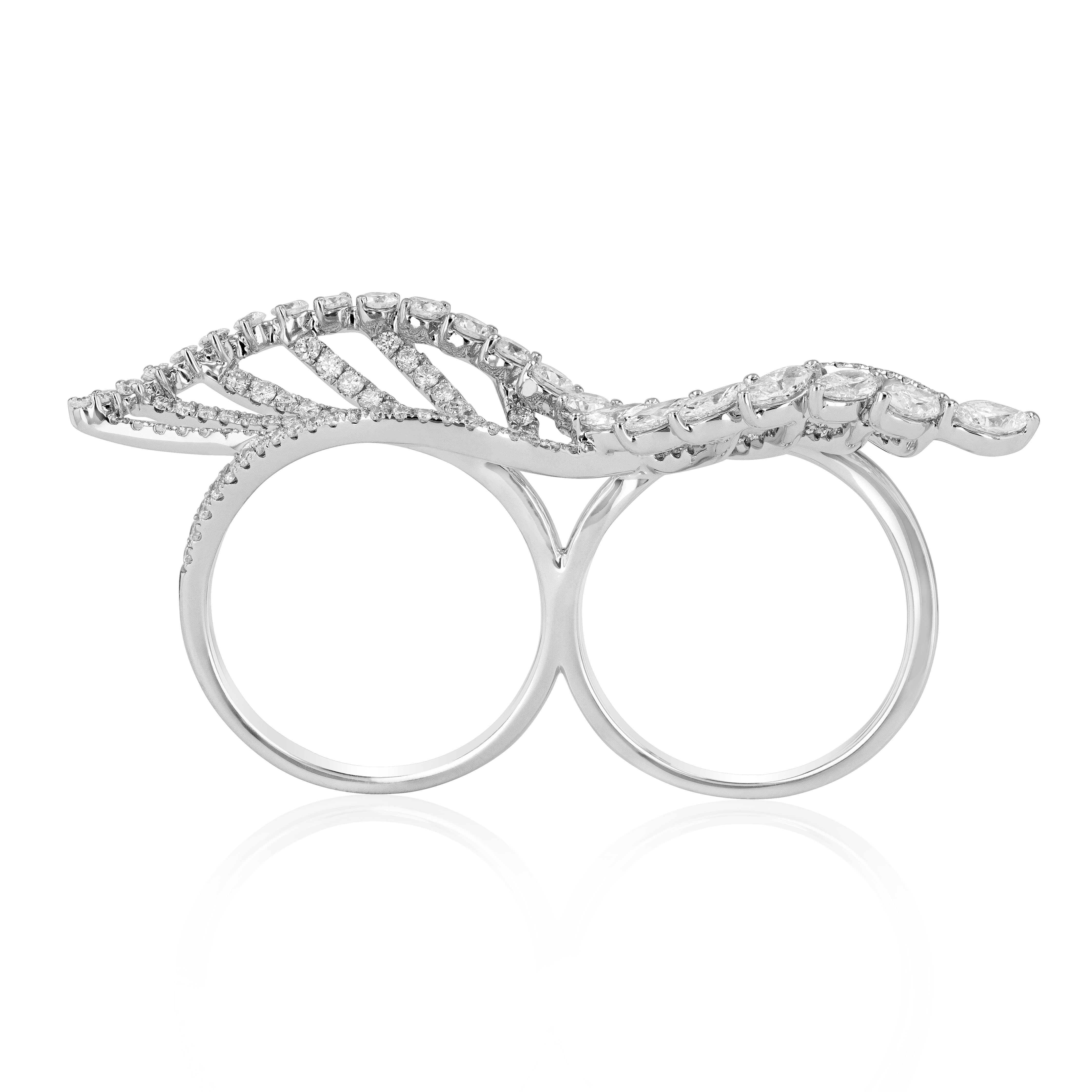Taglio marquise Anello Amwaj in oro bianco 18 carati con diamanti in vendita