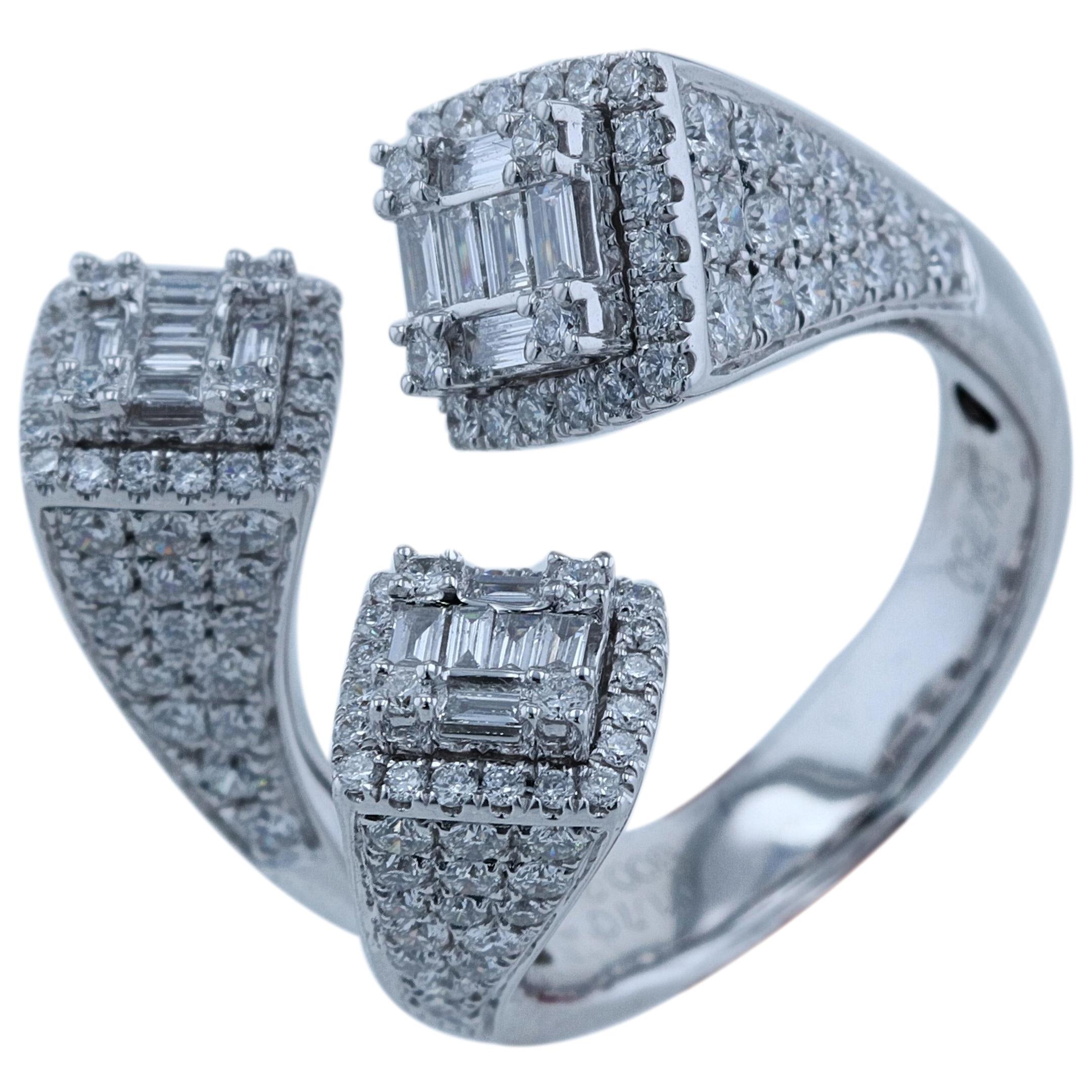 Amwaj White Gold 18 Karat Ring with Diamonds