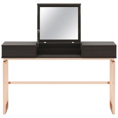 Contemporary modern dressing table with mirror by Laskasas