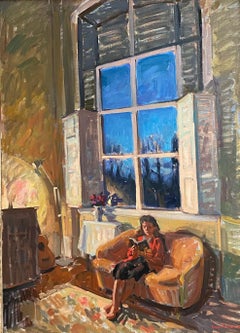"Twilight in the Studio" (Dämmerung im Studio) Zeitgenössische impressionistische Innenansicht eines lesenden Mädchens