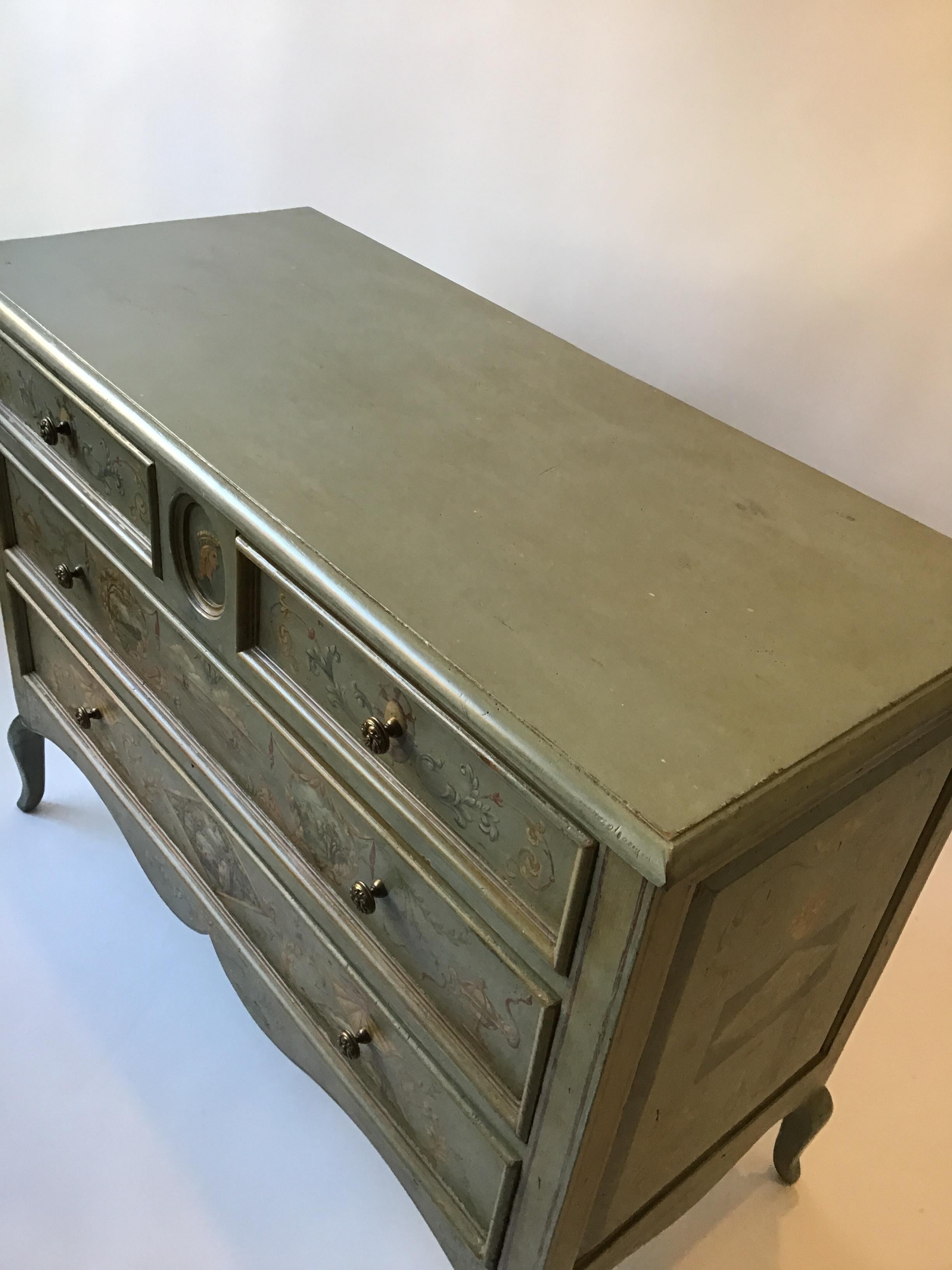 amy howard furniture collection