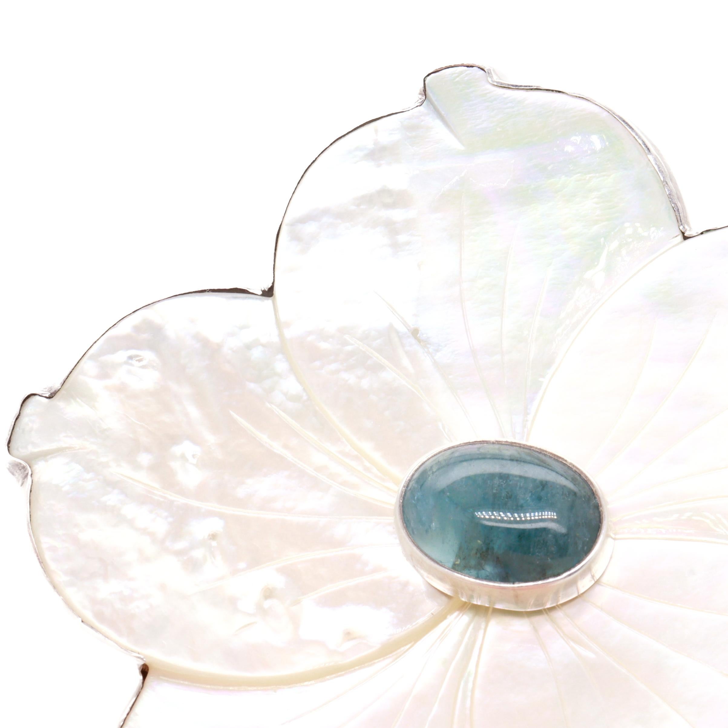 Amy Kahn Russel Sterling Silver, Mother-of-Pearl, and Prasiolite Flower Brooch For Sale 8