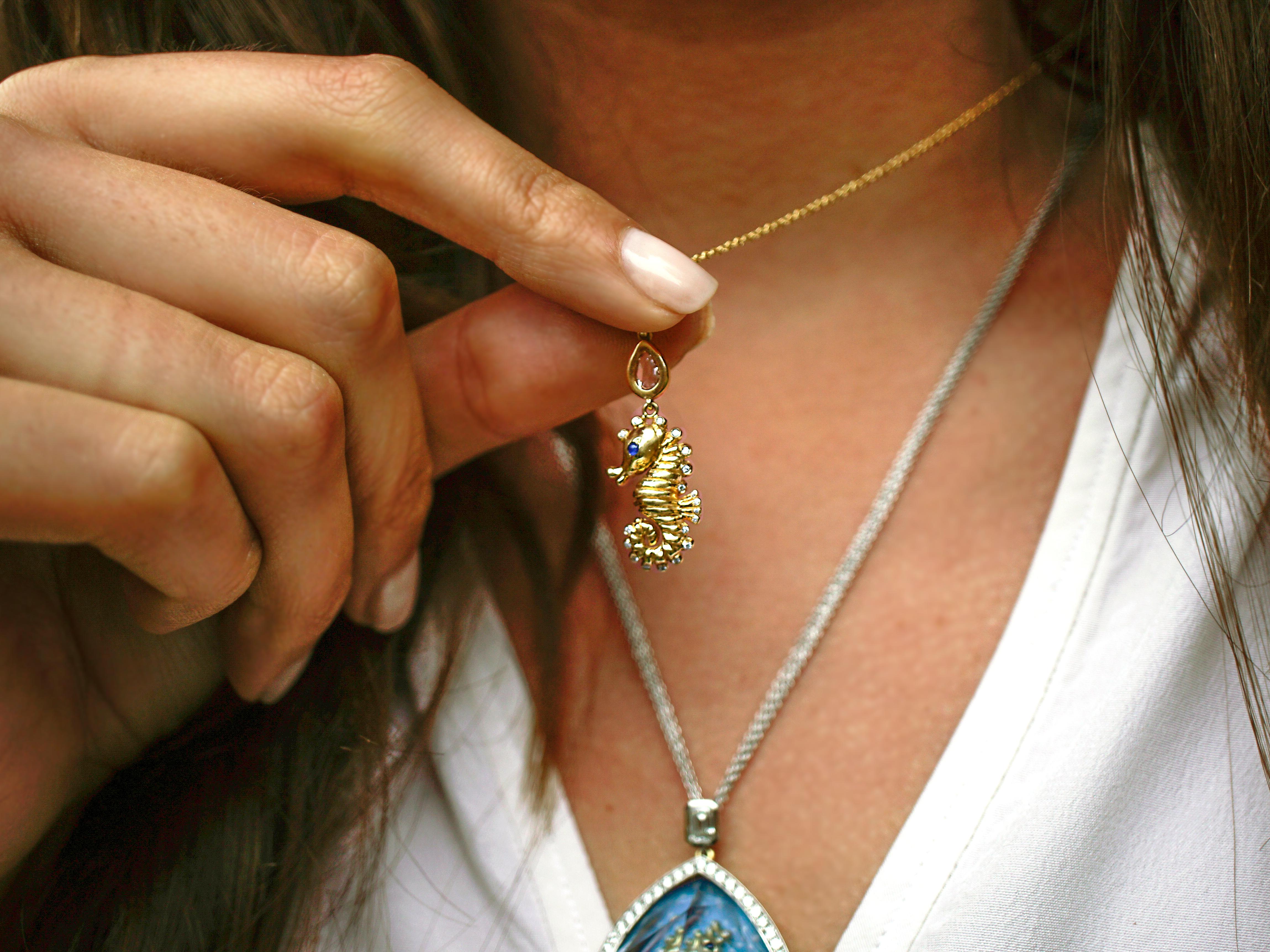 Rose Cut Amy Y 18 Karat and Diamond Contemporary Seahorse Pendant Necklace 'Aria'